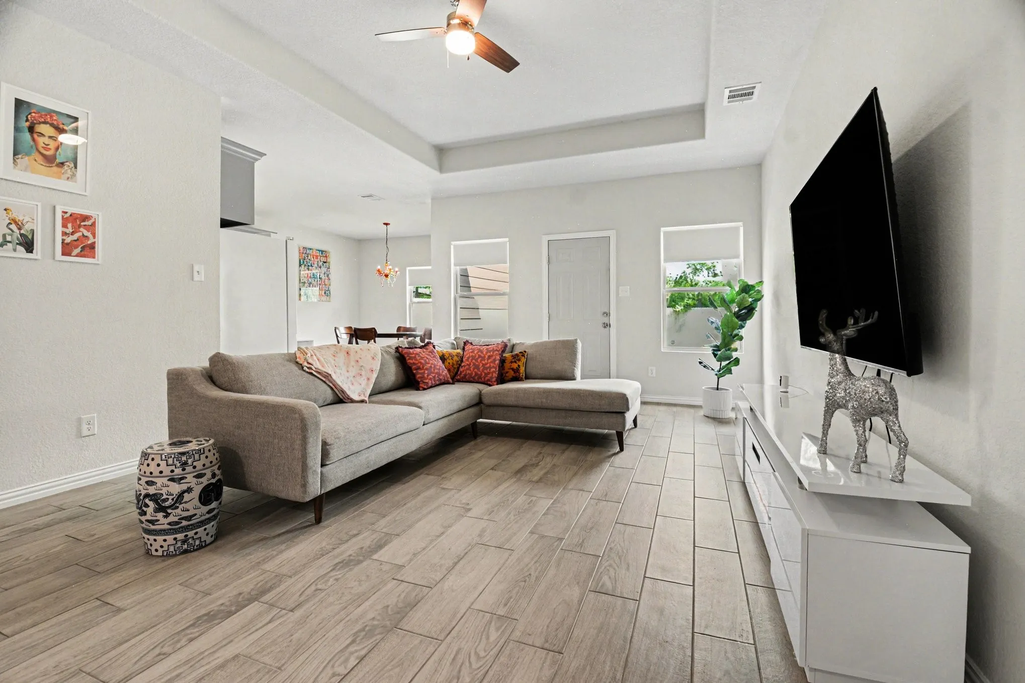 Single Family Residence For Sale in Dallas County , 8903 Eden Valley Lane, Dallas, Texas 75217, 3 Bedroom, 2 Bathroom, 2 Garage spaces, 1,536 Sqft, built in 2022, Preowned, mls#21237787, Real Estate Agent in Dallas, Homes For Sale in Dallas county, Homes For Sale in Dallas, Realtor in Dallas Texas, Real Estate Brokerage Independent Realty Texas, Luminita Cordes Realtor