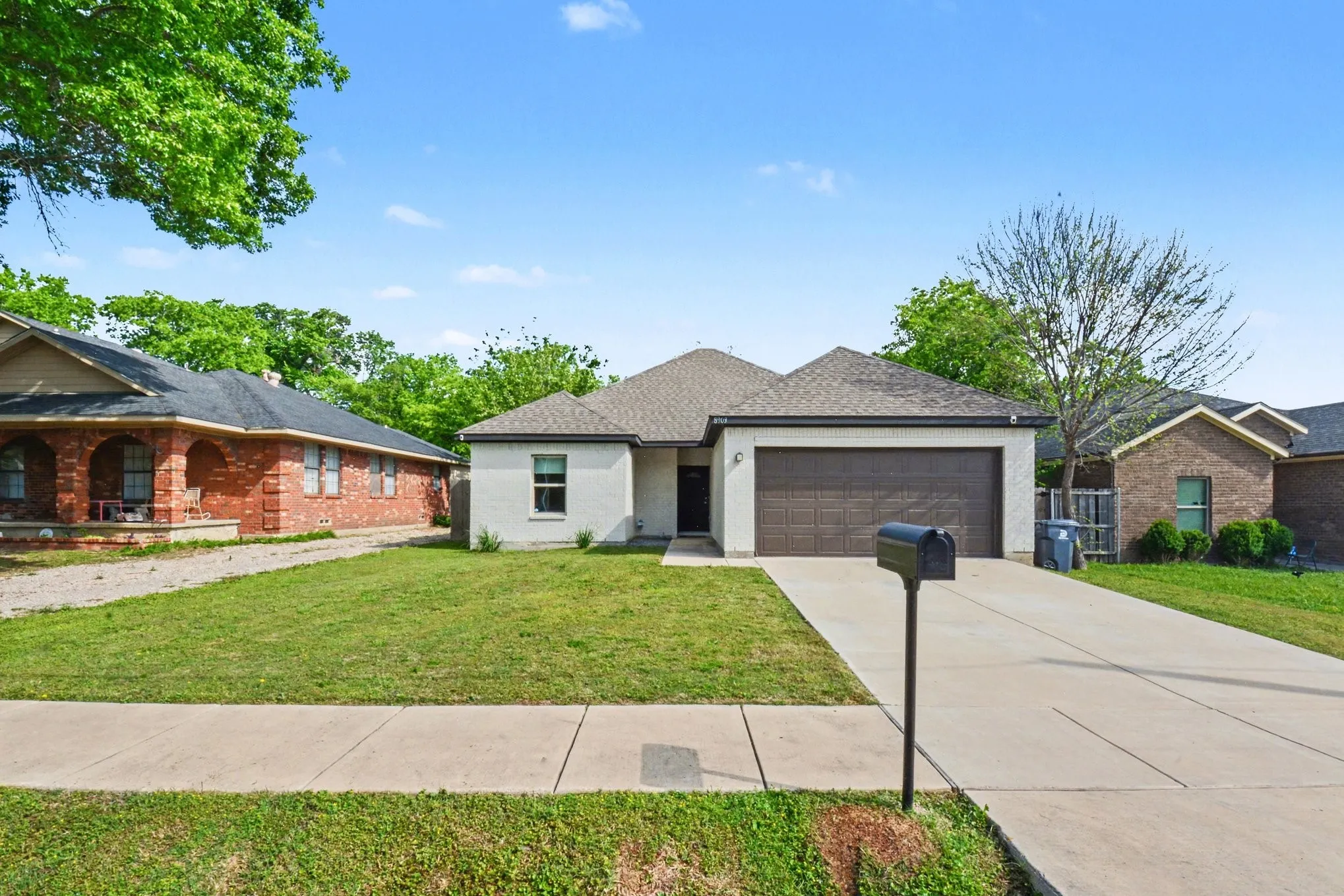 Single Family Residence For Sale in Dallas County , 8903 Eden Valley Lane, Dallas, Texas 75217, 3 Bedroom, 2 Bathroom, 2 Garage spaces, 1,536 Sqft, built in 2022, Preowned, mls#21237787, Real Estate Agent in Dallas, Homes For Sale in Dallas county, Homes For Sale in Dallas, Realtor in Dallas Texas, Real Estate Brokerage Independent Realty Texas, Luminita Cordes Realtor