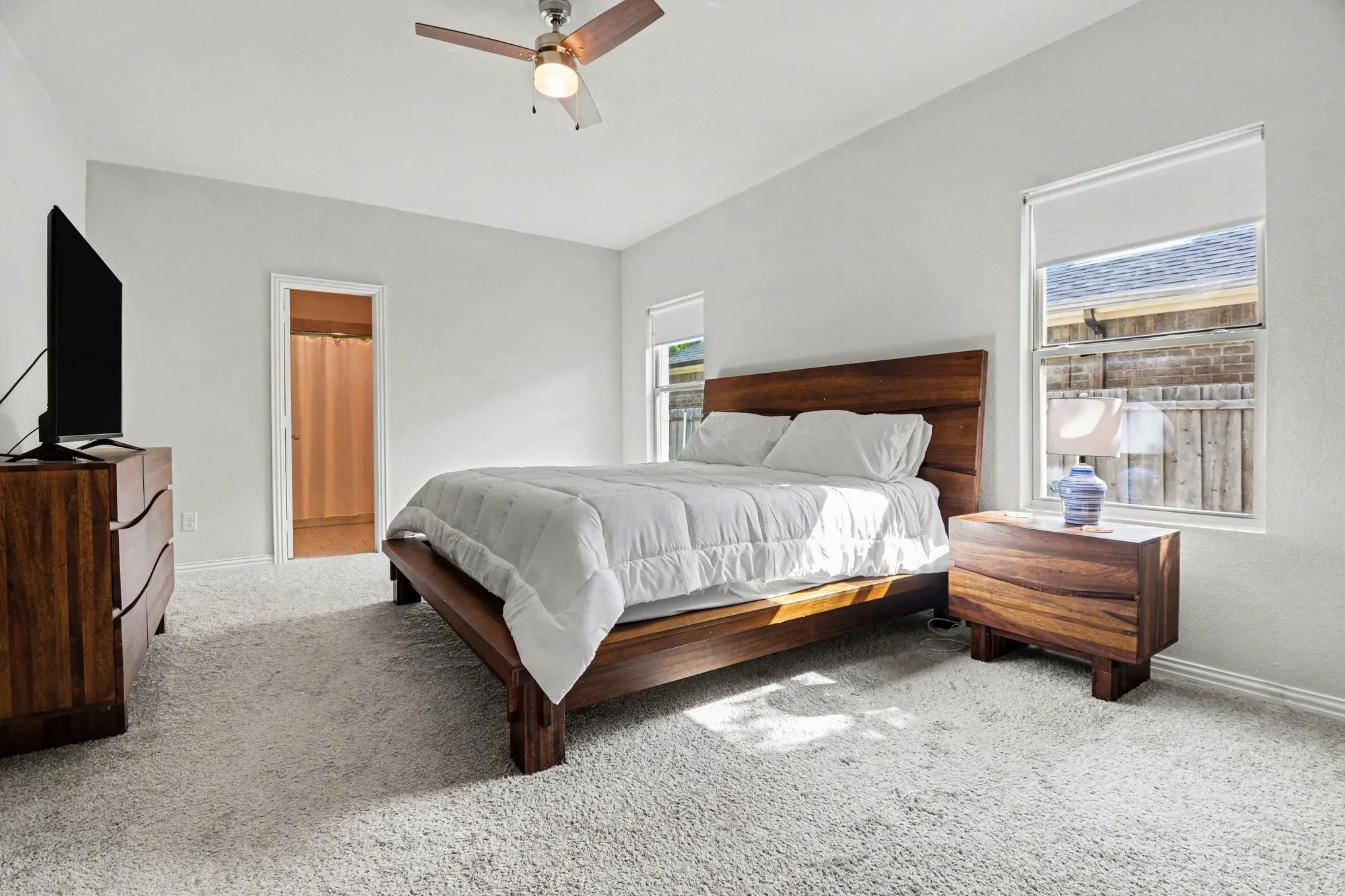 Single Family Residence For Sale in Dallas County , 8903 Eden Valley Lane, Dallas, Texas 75217, 3 Bedroom, 2 Bathroom, 2 Garage spaces, 1,536 Sqft, built in 2022, Preowned, mls#21237787, Real Estate Agent in Dallas, Homes For Sale in Dallas county, Homes For Sale in Dallas, Realtor in Dallas Texas, Real Estate Brokerage Independent Realty Texas, Luminita Cordes Realtor