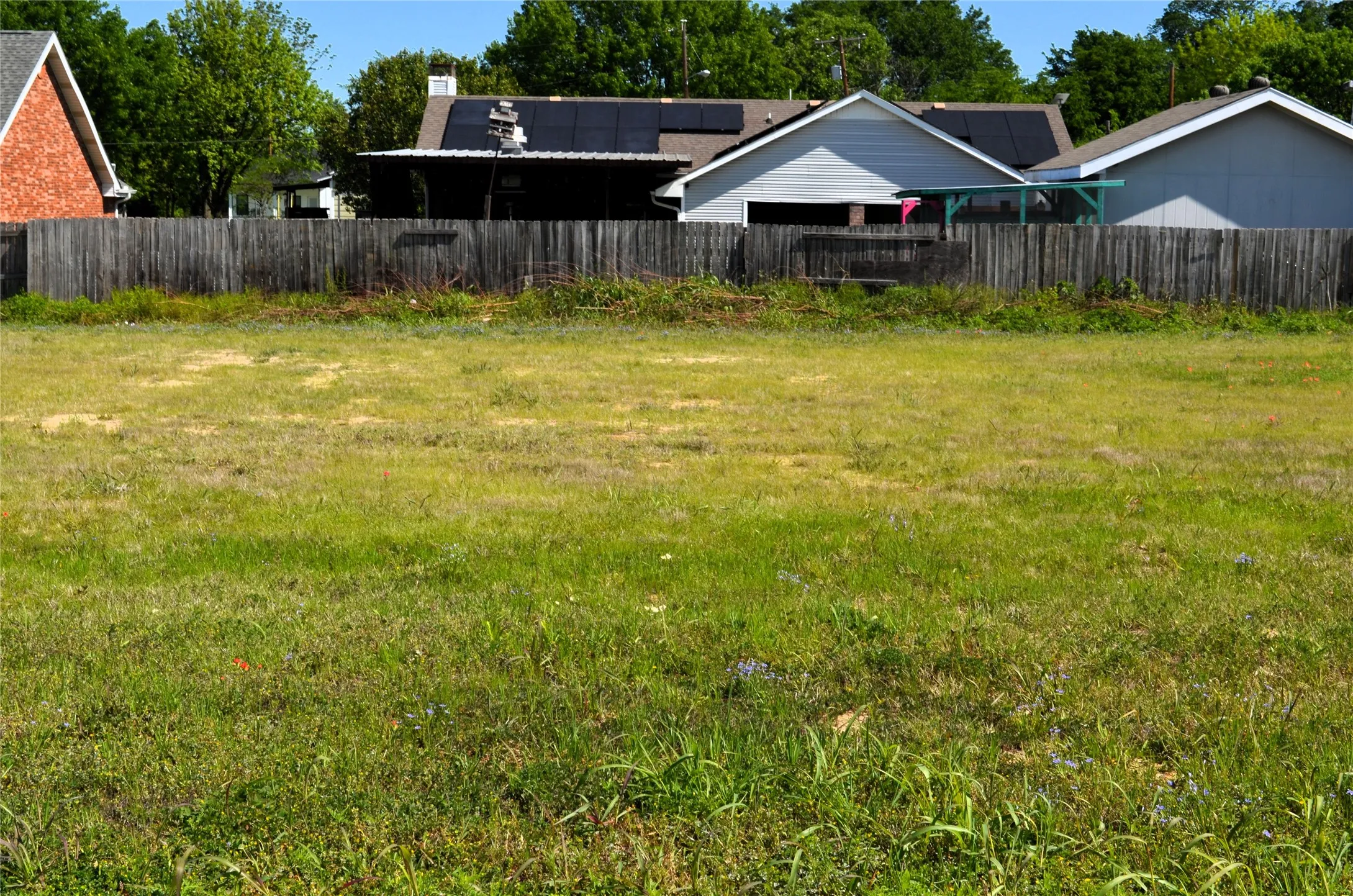 Unimproved Land For Sale in Kaufman County , 304 Preston Road, Mabank, Texas 75147, 0, 0, Garage spaces, 0 Sqft, built in 0, mls#21237810, Real Estate Agent in Mabank, Homes For Sale in Kaufman county, Homes For Sale in Mabank, Realtor in Mabank Texas, Real Estate Brokerage Independent Realty Texas, Luminita Cordes Realtor