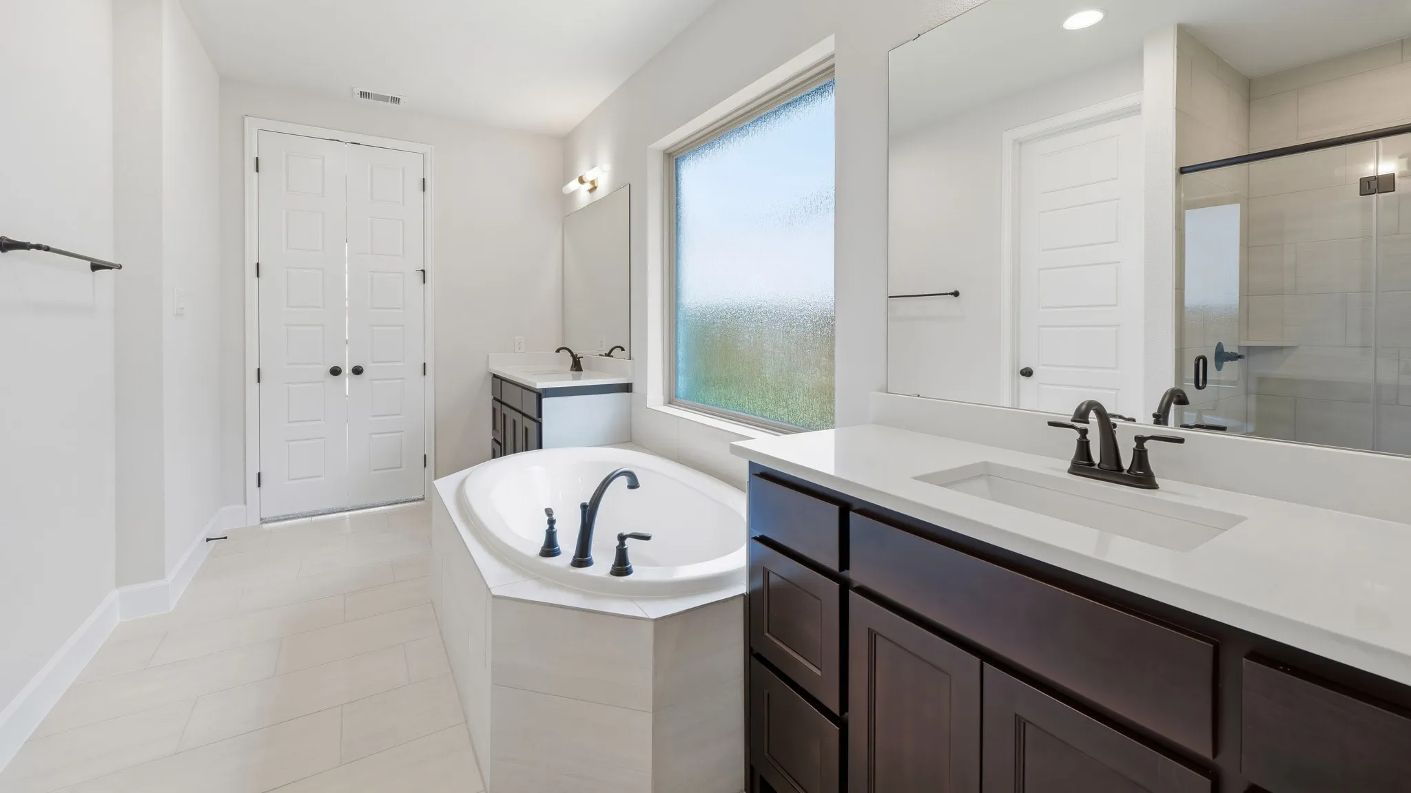 Single Family Residence For Sale in Denton County , 4428 Lamplights Drive, Celina, Texas 75078, 4 Bedroom, 4 Bathroom, 3 Garage spaces, 2,942 Sqft, built in 2026, New Construction - Incomplete, mls#21237839, Real Estate Agent in Celina, Homes For Sale in Denton county, Homes For Sale in Celina, Realtor in Celina Texas, Real Estate Brokerage Independent Realty Texas, Luminita Cordes Realtor