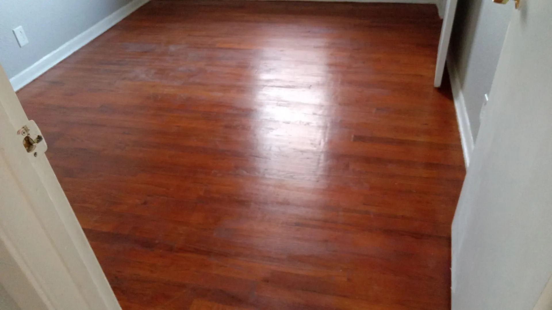 Detailed view of wood finished floors