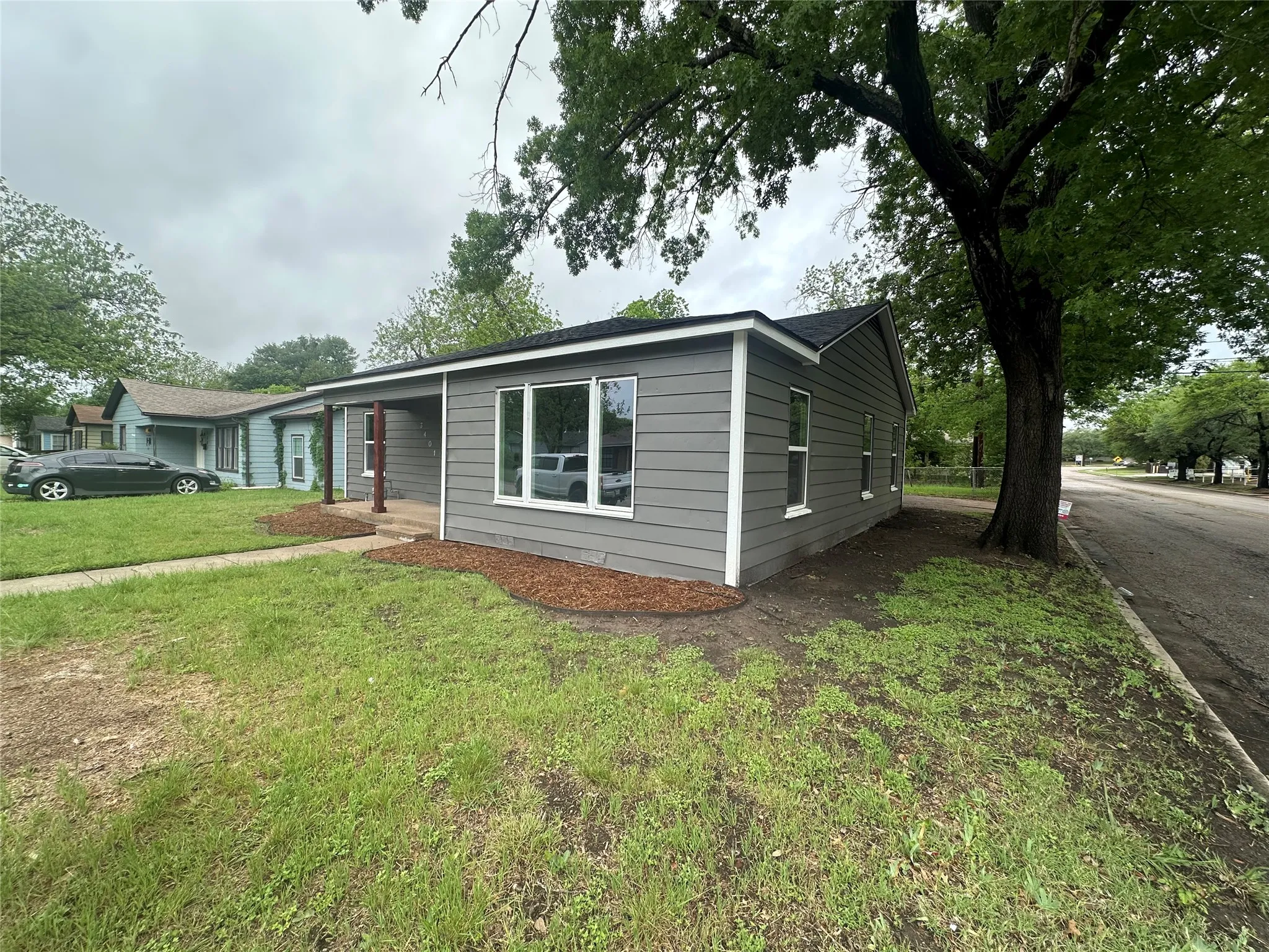Single Family Residence For Sale in Mc Lennan County , 3401 Windsor Avenue, Waco, Texas 76708, 3 Bedroom, 1 Bathroom, 2 Garage spaces, 1,416 Sqft, built in 1952, mls#21237740, Real Estate Agent in Waco, Homes For Sale in Mc Lennan county, Homes For Sale in Waco, Realtor in Waco Texas, Real Estate Brokerage Independent Realty Texas, Luminita Cordes Realtor