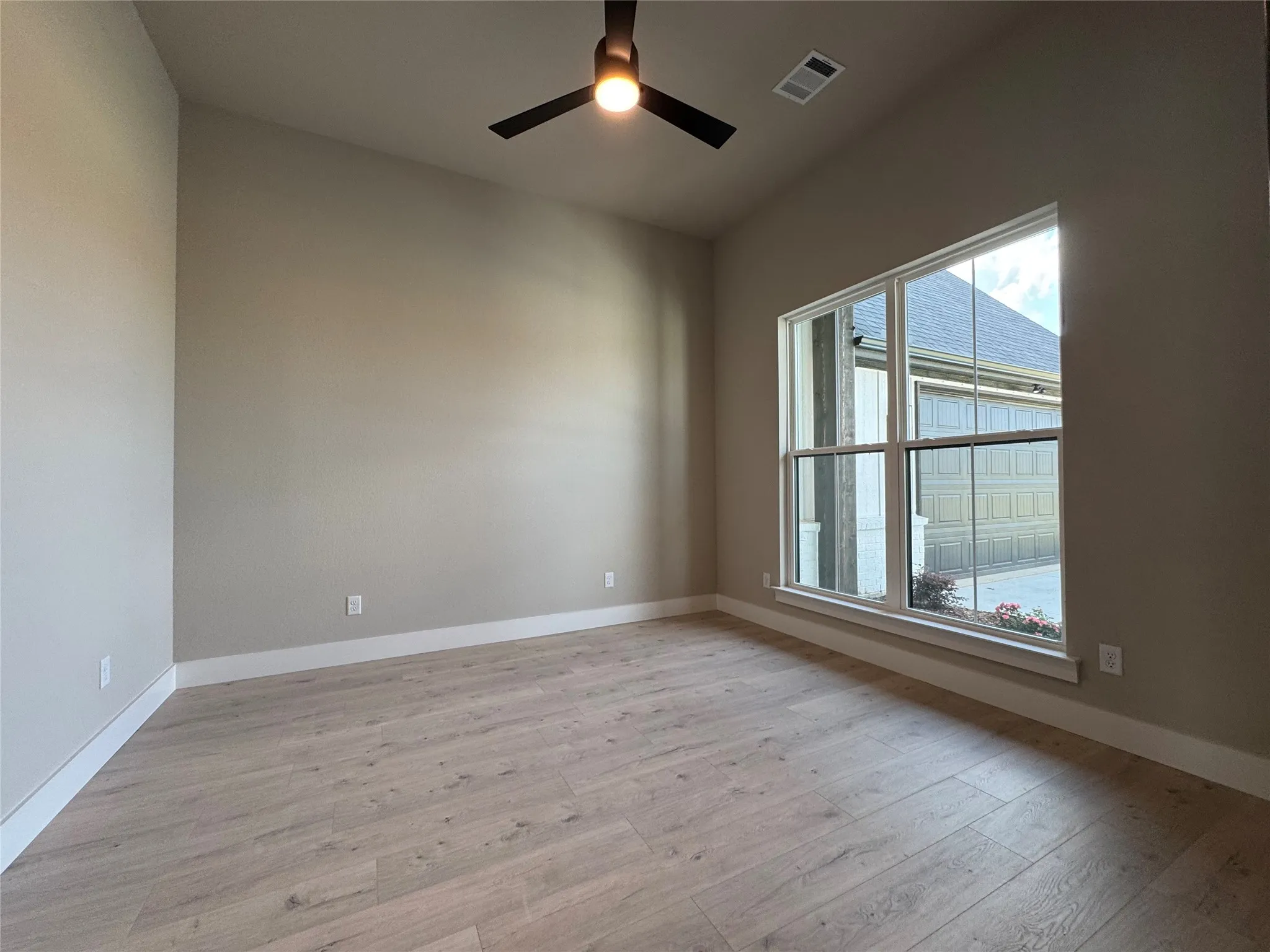 Single Family Residence For Sale in Johnson County , 105 Prairie Wolf, Godley, Texas 76044, 4 Bedroom, 3 Bathroom, 3 Garage spaces, 3,175 Sqft, built in 2026, New Construction - Incomplete, mls#21237855, Real Estate Agent in Godley, Homes For Sale in Johnson county, Homes For Sale in Godley, Realtor in Godley Texas, Real Estate Brokerage Independent Realty Texas, Luminita Cordes Realtor
