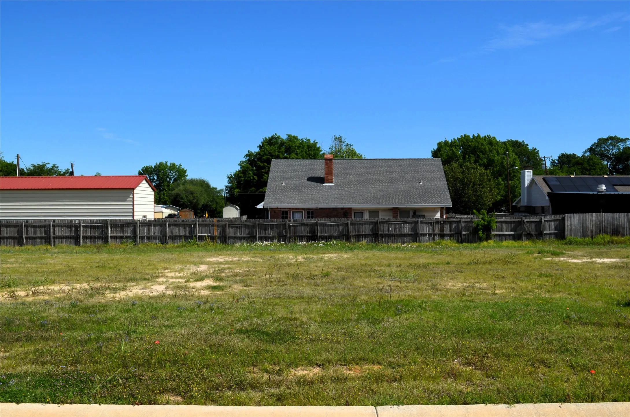 Unimproved Land For Sale in Kaufman County , 310 Preston Road, Mabank, Texas 75147, 0, 0, Garage spaces, 0 Sqft, built in 0, mls#21237859, Real Estate Agent in Mabank, Homes For Sale in Kaufman county, Homes For Sale in Mabank, Realtor in Mabank Texas, Real Estate Brokerage Independent Realty Texas, Luminita Cordes Realtor