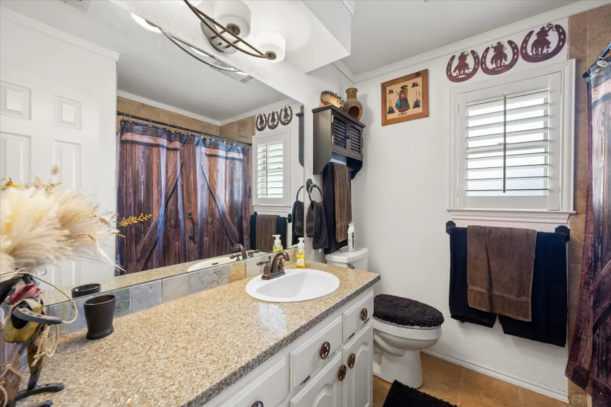 Single Family Residence For Sale in Tarrant County , 8325 Crosswind Drive, Fort Worth, Texas 76179, 4 Bedroom, 3 Bathroom, 2 Garage spaces, 2,052 Sqft, built in 1987, Preowned, mls#21235551, Real Estate Agent in Fort Worth, Homes For Sale in Tarrant county, Homes For Sale in Fort Worth, Realtor in Fort Worth Texas, Real Estate Brokerage Independent Realty Texas, Luminita Cordes Realtor