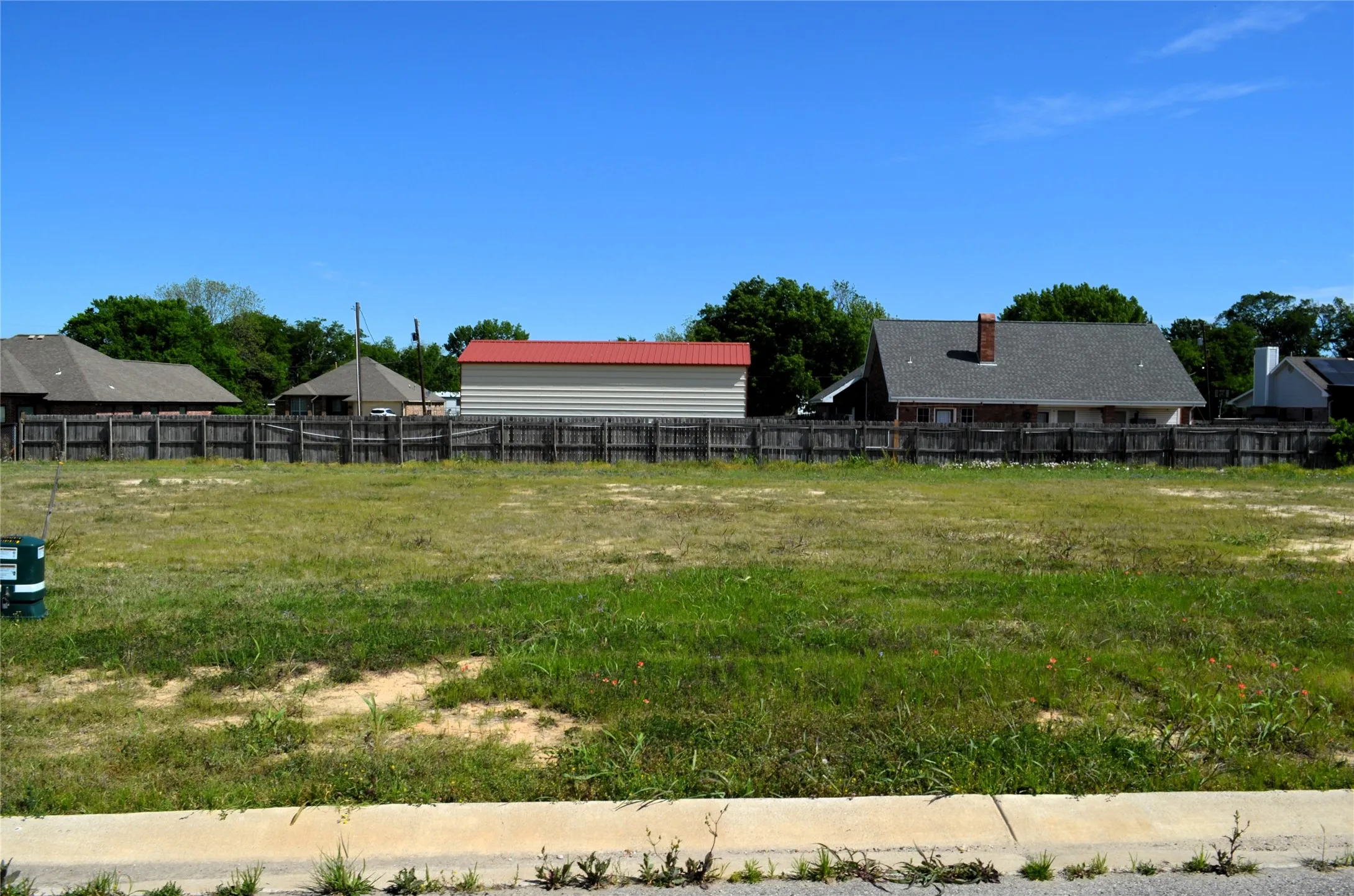 Unimproved Land For Sale in Kaufman County , 312 Preston Road, Mabank, Texas 75147, 0, 0, Garage spaces, 0 Sqft, built in 0, mls#21237903, Real Estate Agent in Mabank, Homes For Sale in Kaufman county, Homes For Sale in Mabank, Realtor in Mabank Texas, Real Estate Brokerage Independent Realty Texas, Luminita Cordes Realtor