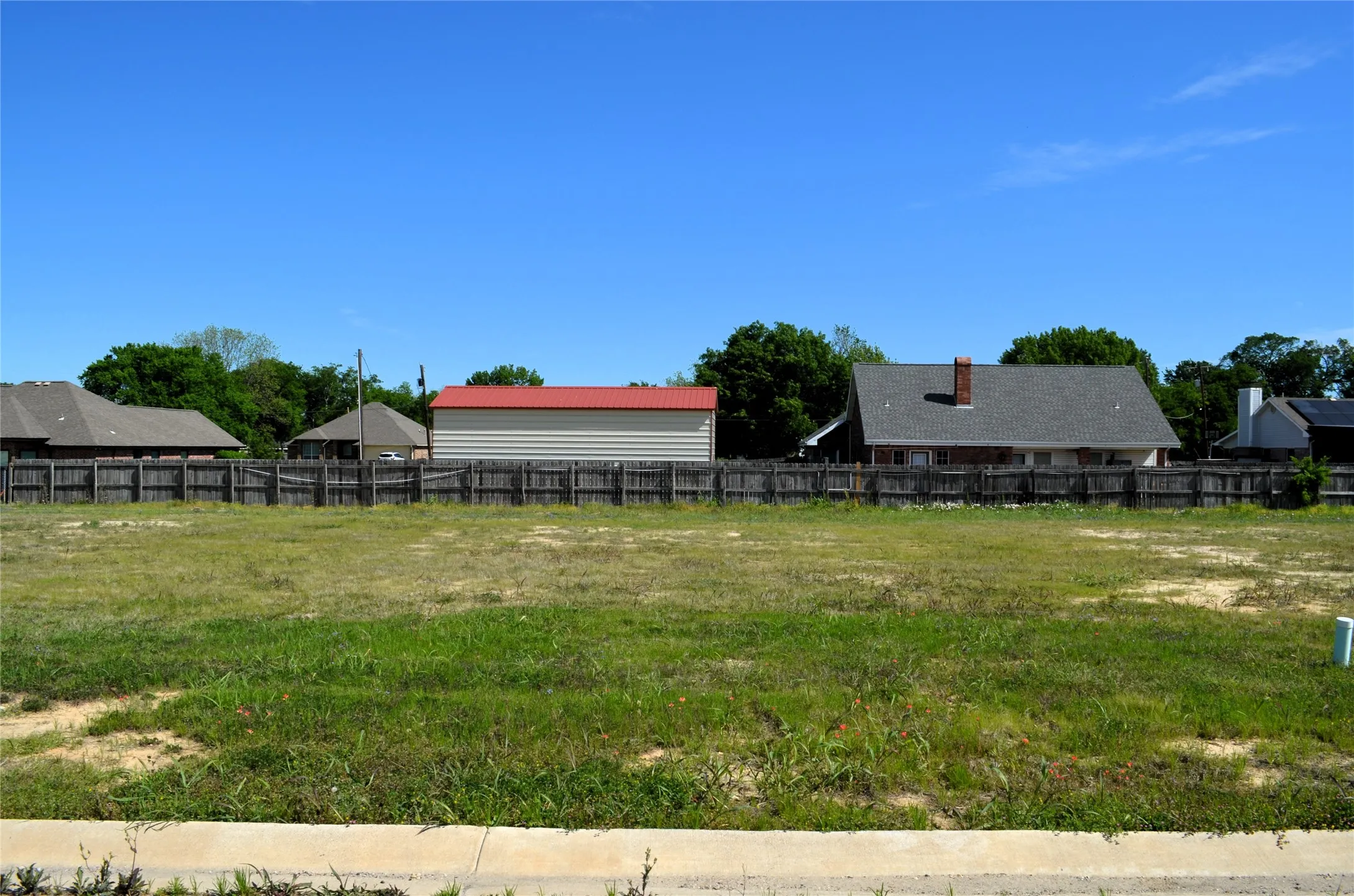 Unimproved Land For Sale in Kaufman County , 312 Preston Road, Mabank, Texas 75147, 0, 0, Garage spaces, 0 Sqft, built in 0, mls#21237903, Real Estate Agent in Mabank, Homes For Sale in Kaufman county, Homes For Sale in Mabank, Realtor in Mabank Texas, Real Estate Brokerage Independent Realty Texas, Luminita Cordes Realtor