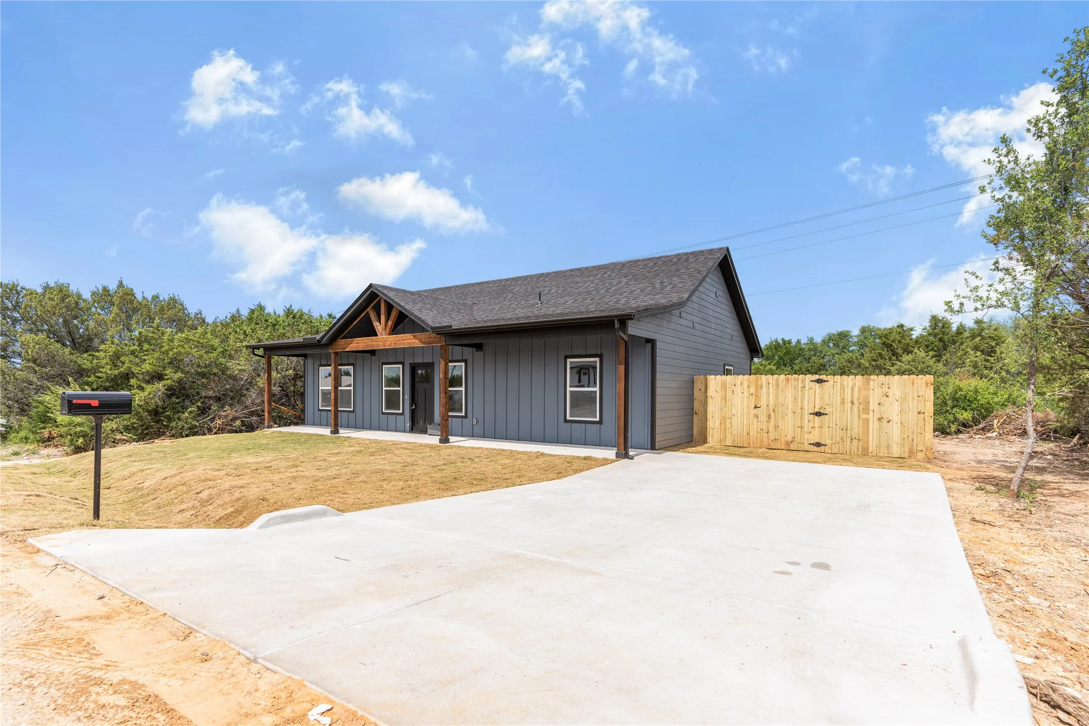 Single Family Residence For Sale in Hood County , 3426 Sumac Drive, Granbury, Texas 76048, 3 Bedroom, 2 Bathroom, Garage spaces, 1,350 Sqft, built in 2026, New Construction - Complete, mls#21236748, Real Estate Agent in Granbury, Homes For Sale in Hood county, Homes For Sale in Granbury, Realtor in Granbury Texas, Real Estate Brokerage Independent Realty Texas, Luminita Cordes Realtor