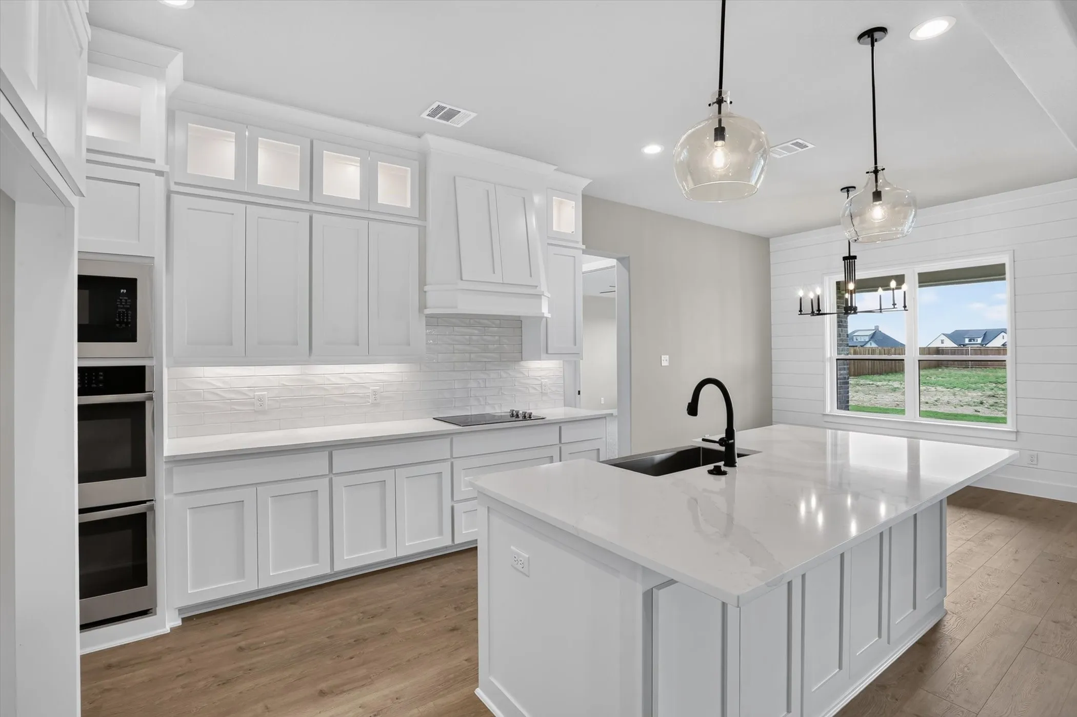 Single Family Residence For Sale in Johnson County , 136 Chapowits, Godley, Texas 76044, 3 Bedroom, 3 Bathroom, 3 Garage spaces, 2,218 Sqft, built in 2026, New Construction - Incomplete, mls#21237943, Real Estate Agent in Godley, Homes For Sale in Johnson county, Homes For Sale in Godley, Realtor in Godley Texas, Real Estate Brokerage Independent Realty Texas, Luminita Cordes Realtor