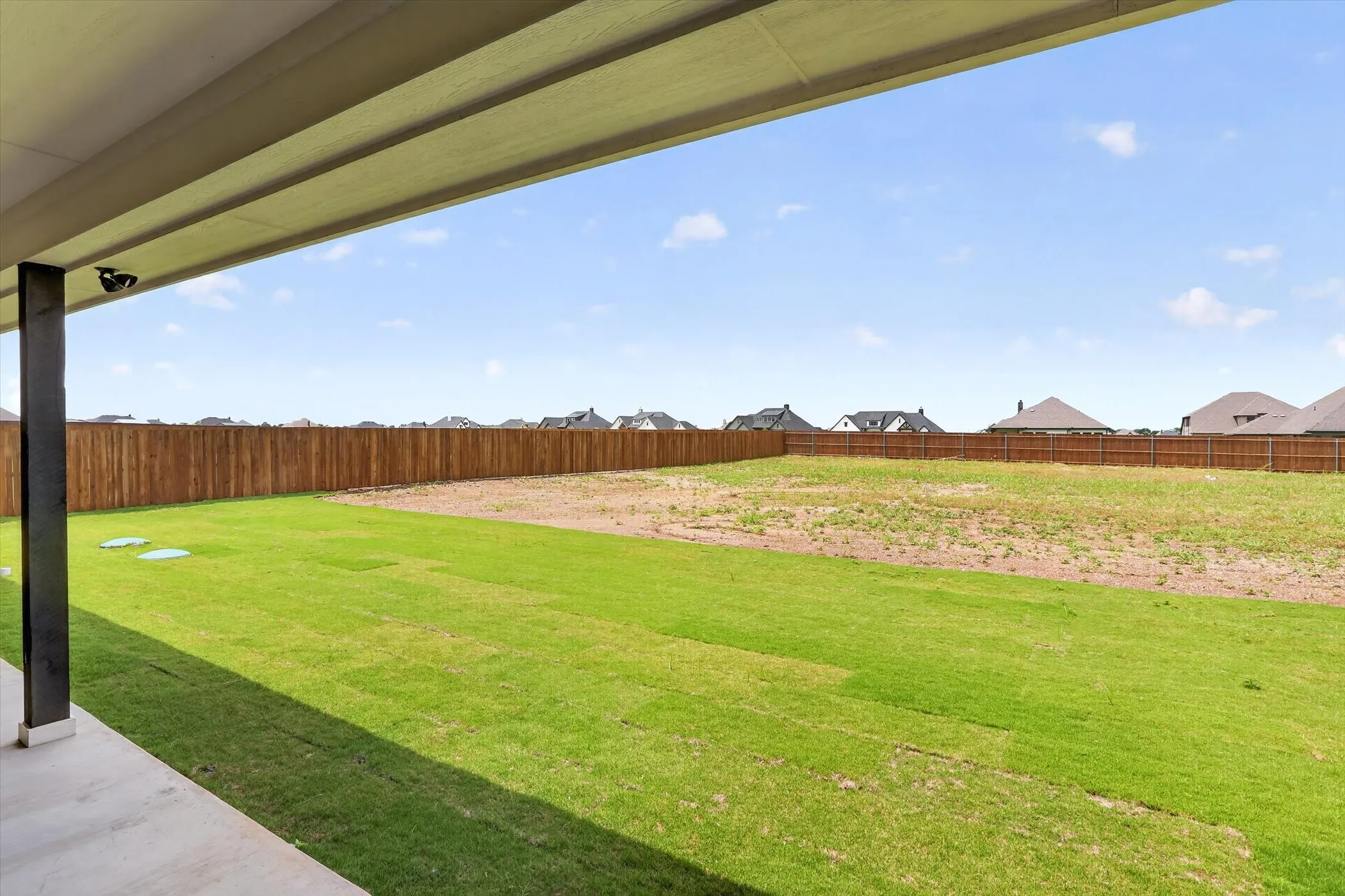 Single Family Residence For Sale in Johnson County , 136 Chapowits, Godley, Texas 76044, 3 Bedroom, 3 Bathroom, 3 Garage spaces, 2,218 Sqft, built in 2026, New Construction - Incomplete, mls#21237943, Real Estate Agent in Godley, Homes For Sale in Johnson county, Homes For Sale in Godley, Realtor in Godley Texas, Real Estate Brokerage Independent Realty Texas, Luminita Cordes Realtor