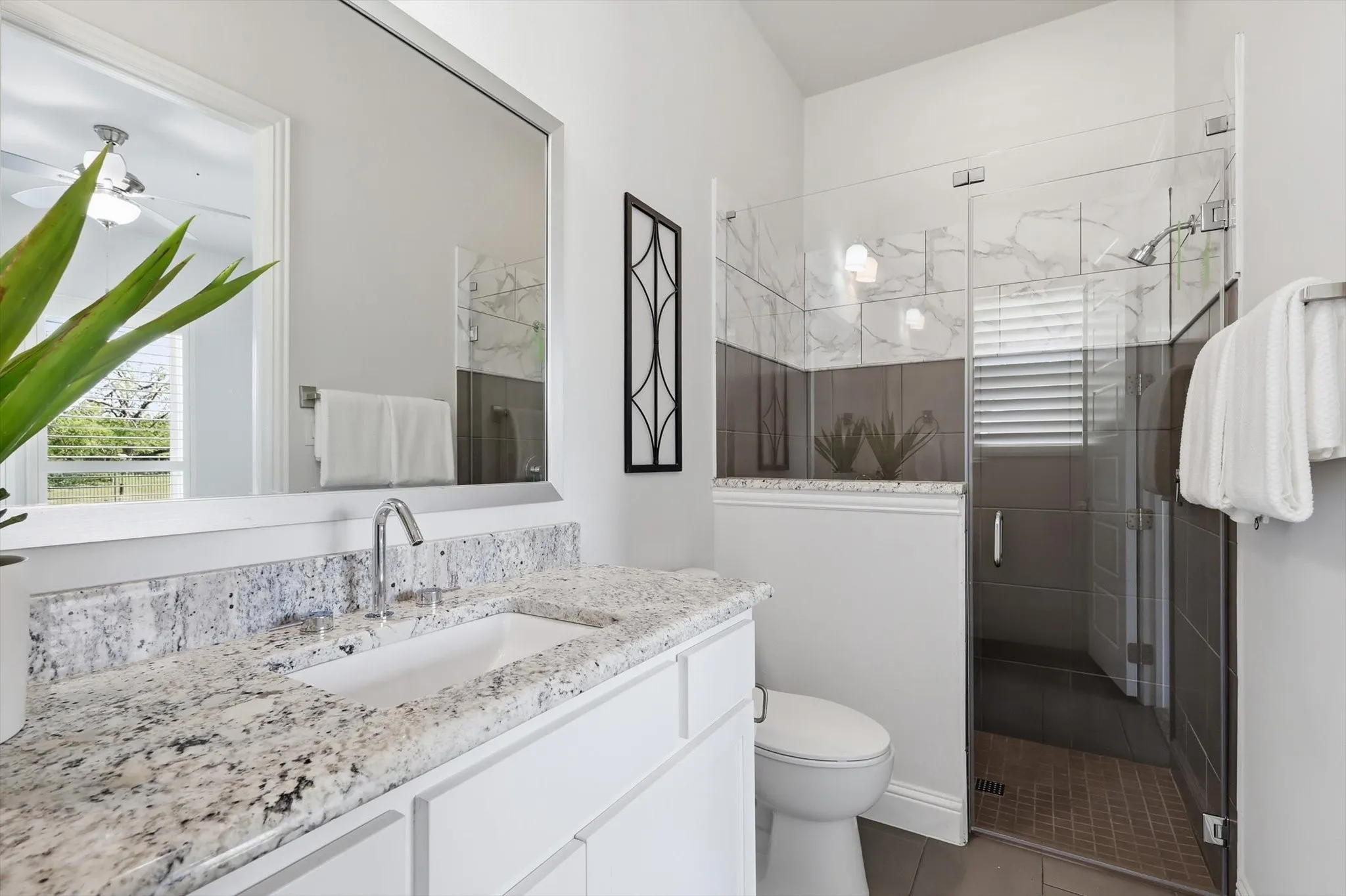 Single Family Residence For Sale in Collin County , 4243 Serenity Trail, Mc Kinney, Texas 75071, 4 Bedrooms, 5 Bathrooms, 3 Garage spaces, 4,504 Sqft, built in 2016, Price $1,150,000, mls#21237462, Real Estate Agent in Mc Kinney, Homes For Sale in Collin county, Homes For Sale in Mc Kinney, Realtor in Mc Kinney Texas, Real Estate Brokerage Independent Realty Texas, Luminita Cordes Realtor