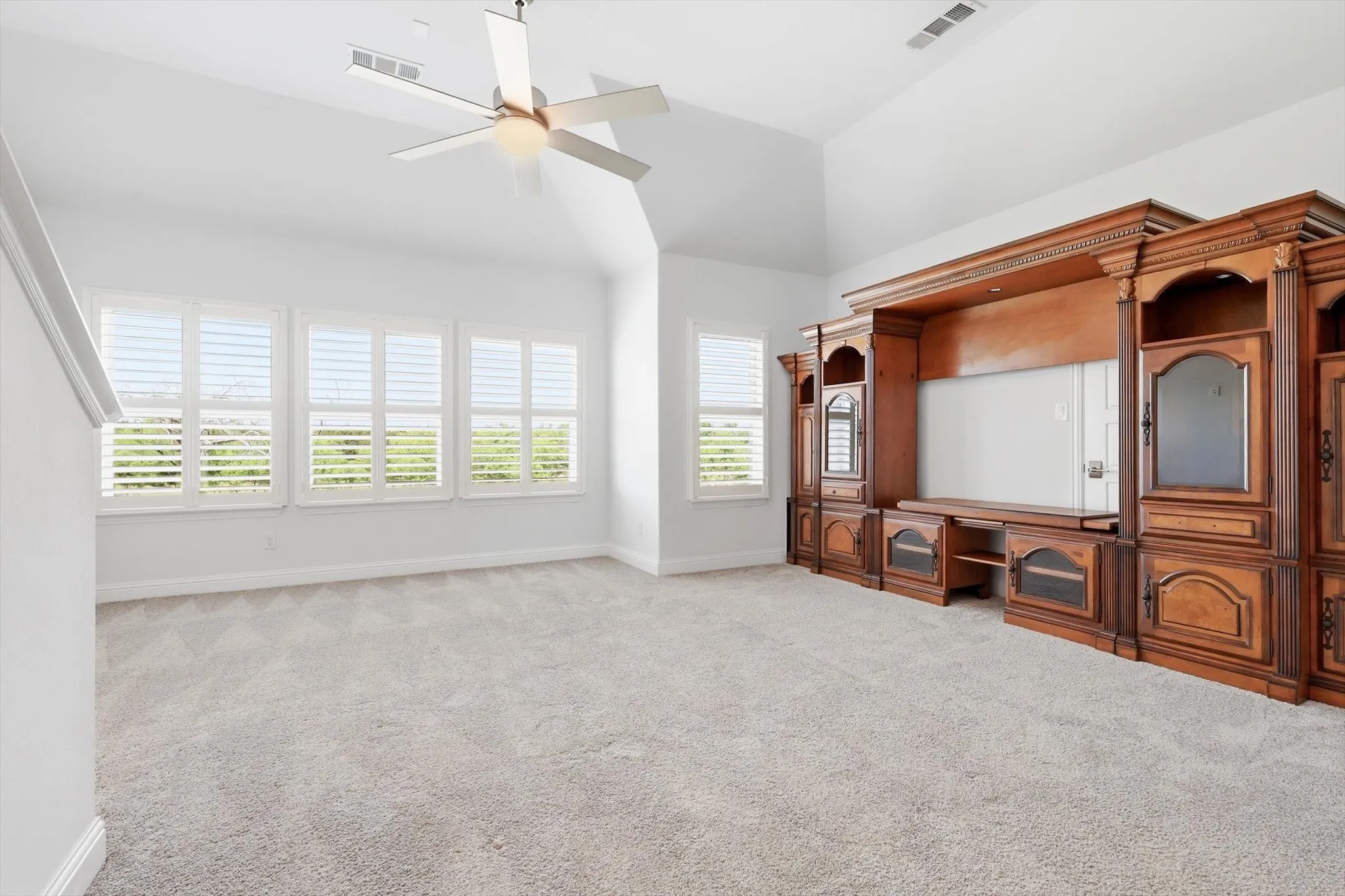 Single Family Residence For Sale in Collin County , 4243 Serenity Trail, Mc Kinney, Texas 75071, 4 Bedrooms, 5 Bathrooms, 3 Garage spaces, 4,504 Sqft, built in 2016, Price $1,150,000, mls#21237462, Real Estate Agent in Mc Kinney, Homes For Sale in Collin county, Homes For Sale in Mc Kinney, Realtor in Mc Kinney Texas, Real Estate Brokerage Independent Realty Texas, Luminita Cordes Realtor