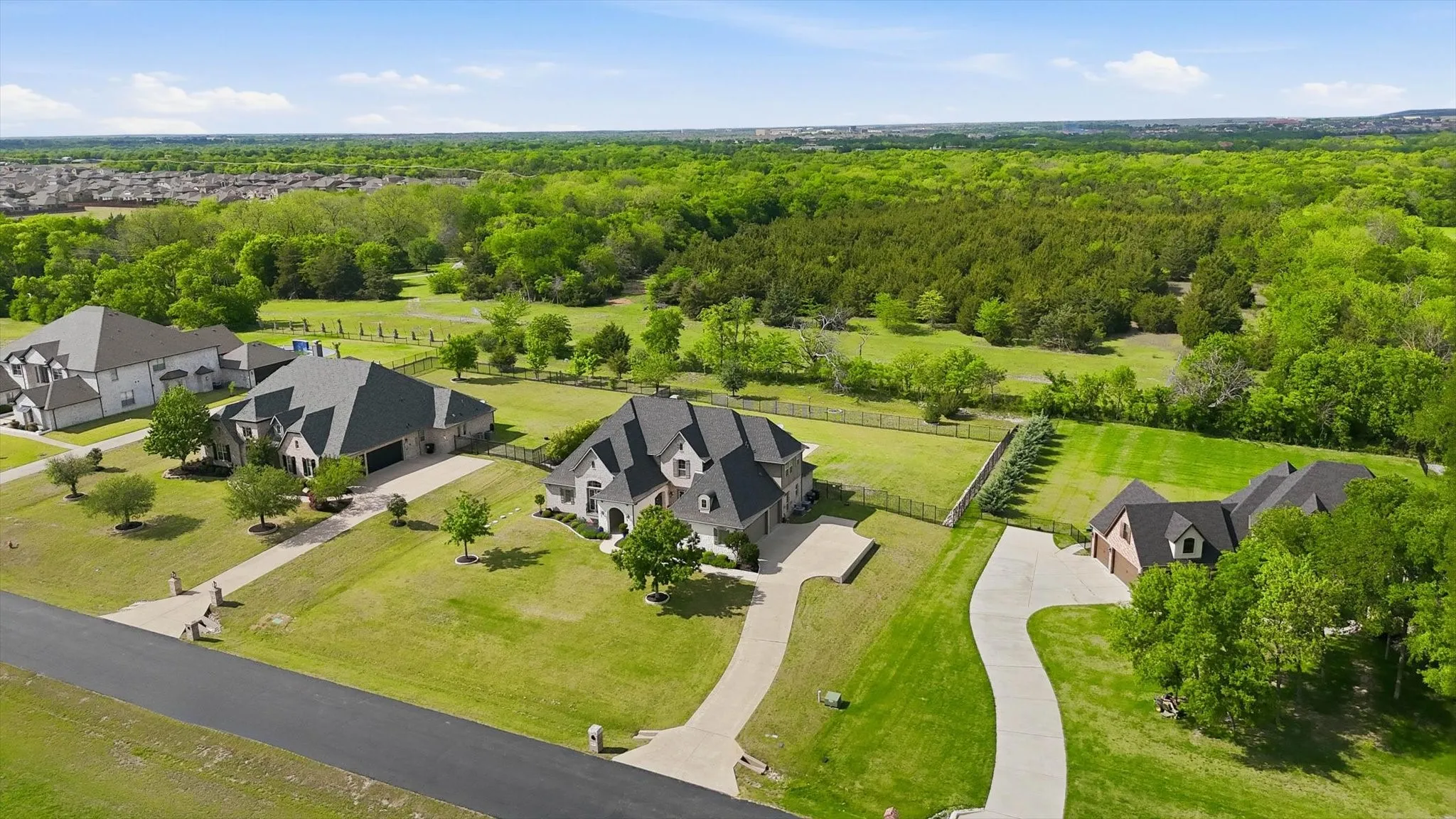 Single Family Residence For Sale in Collin County , 4243 Serenity Trail, Mc Kinney, Texas 75071, 4 Bedrooms, 5 Bathrooms, 3 Garage spaces, 4,504 Sqft, built in 2016, Price $1,150,000, mls#21237462, Real Estate Agent in Mc Kinney, Homes For Sale in Collin county, Homes For Sale in Mc Kinney, Realtor in Mc Kinney Texas, Real Estate Brokerage Independent Realty Texas, Luminita Cordes Realtor