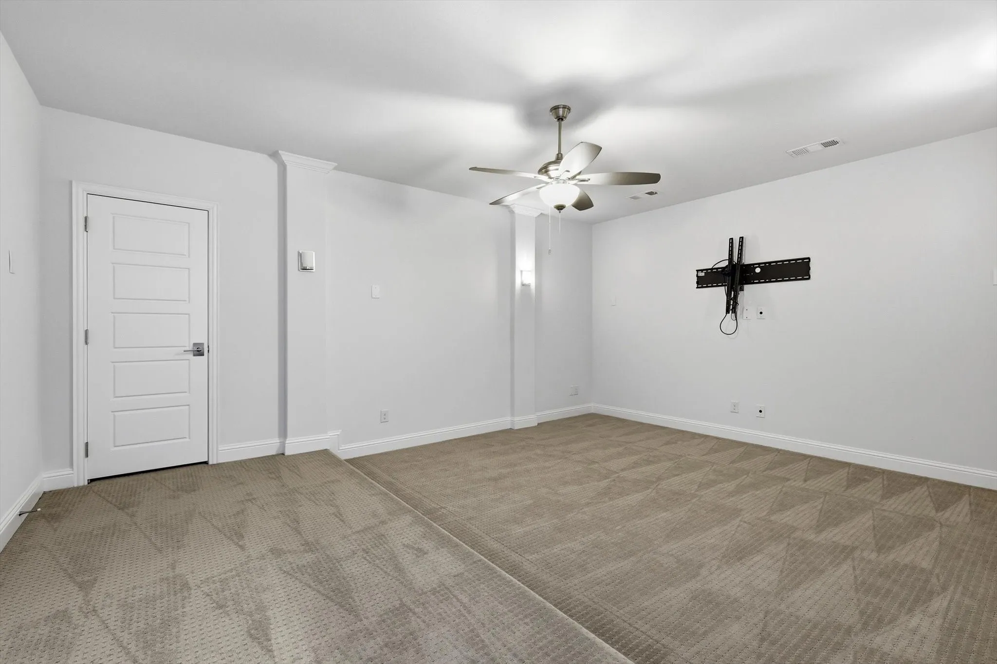 Single Family Residence For Sale in Collin County , 4243 Serenity Trail, Mc Kinney, Texas 75071, 4 Bedrooms, 5 Bathrooms, 3 Garage spaces, 4,504 Sqft, built in 2016, Price $1,150,000, mls#21237462, Real Estate Agent in Mc Kinney, Homes For Sale in Collin county, Homes For Sale in Mc Kinney, Realtor in Mc Kinney Texas, Real Estate Brokerage Independent Realty Texas, Luminita Cordes Realtor