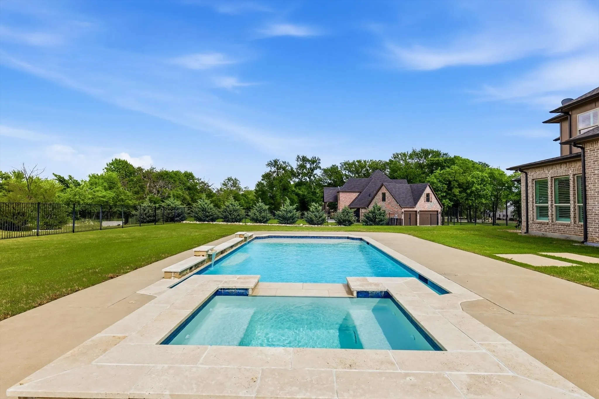 Single Family Residence For Sale in Collin County , 4243 Serenity Trail, Mc Kinney, Texas 75071, 4 Bedrooms, 5 Bathrooms, 3 Garage spaces, 4,504 Sqft, built in 2016, Price $1,150,000, mls#21237462, Real Estate Agent in Mc Kinney, Homes For Sale in Collin county, Homes For Sale in Mc Kinney, Realtor in Mc Kinney Texas, Real Estate Brokerage Independent Realty Texas, Luminita Cordes Realtor