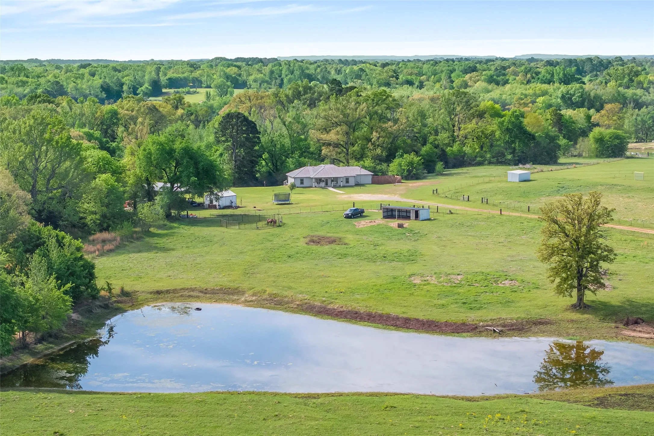 Single Family Residence For Sale in Wood County , 891 County Road 4740, Winnsboro, Texas 75494, 4 Bedroom, 2 Bathroom, Garage spaces, 2,034 Sqft, built in 2012, Price $694,500, mls#21237815, Real Estate Agent in Winnsboro, Homes For Sale in Wood county, Homes For Sale in Winnsboro, Realtor in Winnsboro Texas, Real Estate Brokerage Independent Realty Texas, Luminita Cordes Realtor