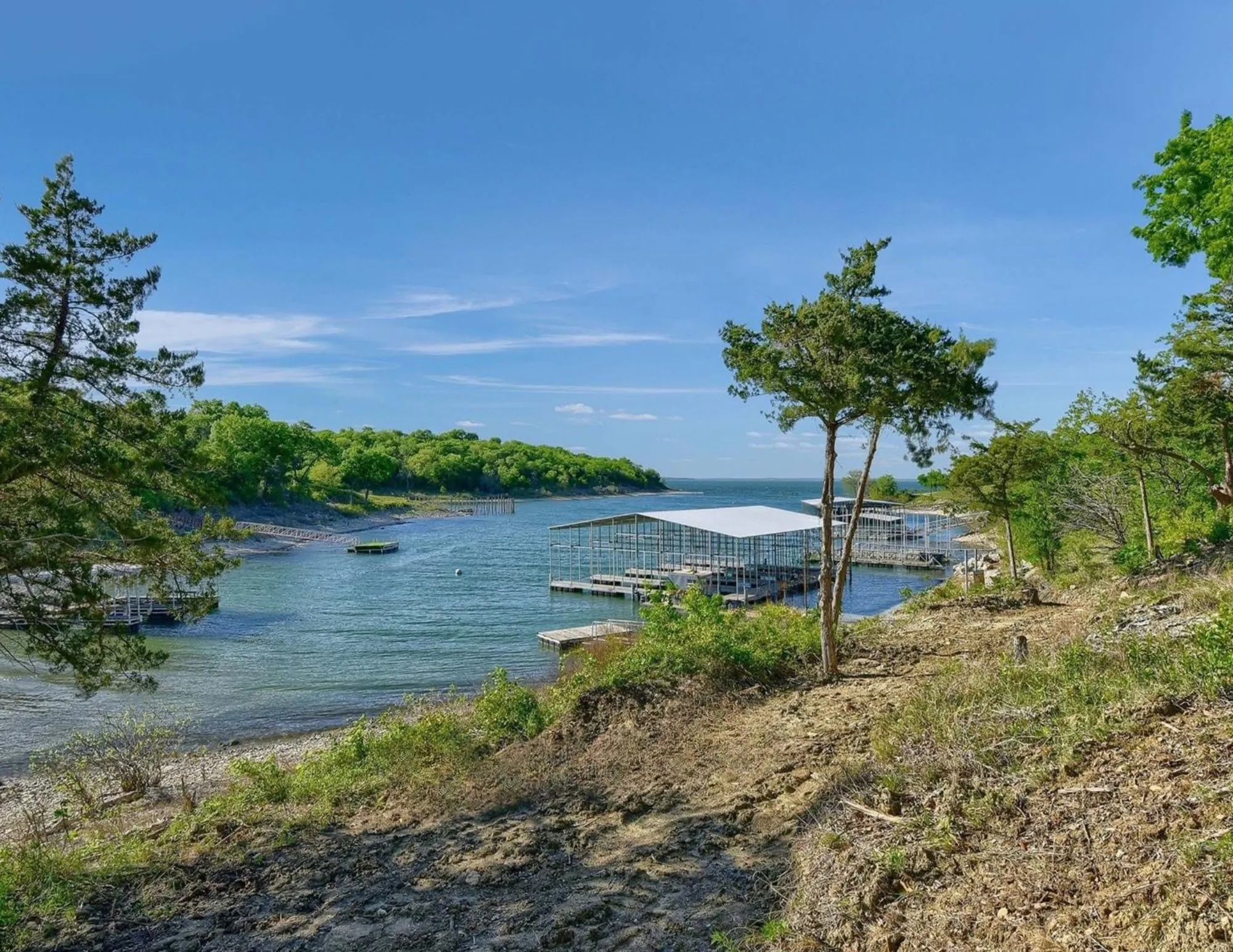 Unimproved Land For Sale in Grayson County , 5.63 acres Thompson Heights, Denison, Texas 75020, 0, 0, Garage spaces, 0 Sqft, built in 0, Price $2,395,000, mls#21235774, Real Estate Agent in Denison, Homes For Sale in Grayson county, Homes For Sale in Denison, Realtor in Denison Texas, Real Estate Brokerage Independent Realty Texas, Luminita Cordes Realtor