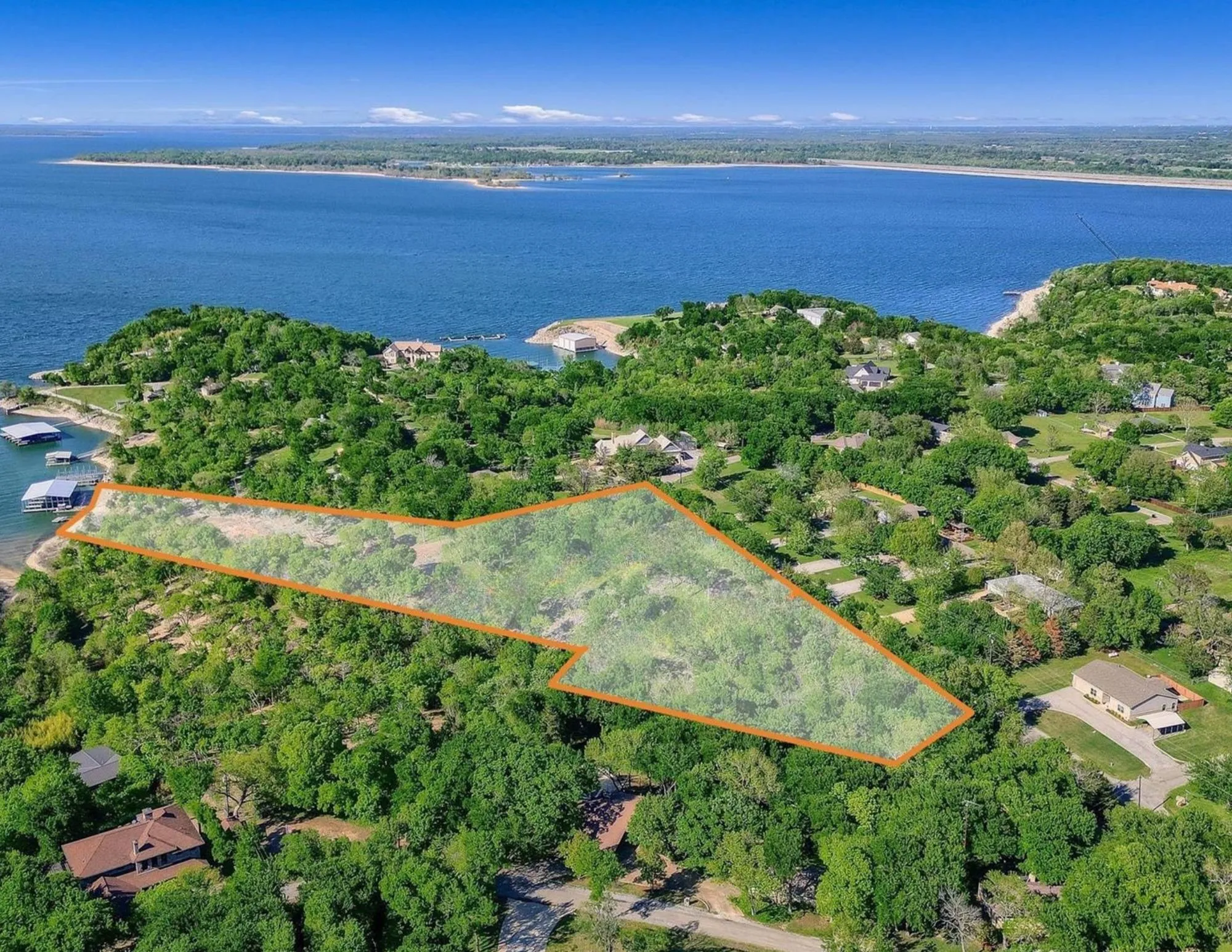 Unimproved Land For Sale in Grayson County , 5.63 acres Thompson Heights, Denison, Texas 75020, 0, 0, Garage spaces, 0 Sqft, built in 0, Price $2,395,000, mls#21235774, Real Estate Agent in Denison, Homes For Sale in Grayson county, Homes For Sale in Denison, Realtor in Denison Texas, Real Estate Brokerage Independent Realty Texas, Luminita Cordes Realtor