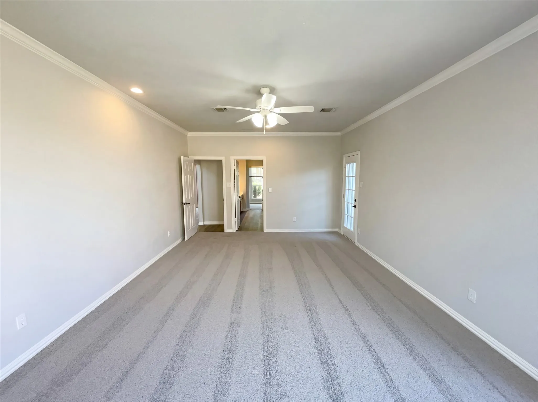 Single Family Residence For Sale in Collin County , 3421 Sandy Trail Lane, Plano, Texas 75023, 5 Bedroom, 4 Bathroom, 3 Garage spaces, 3,772 Sqft, built in 1991, mls#21234322, Real Estate Agent in Plano, Homes For Sale in Collin county, Homes For Sale in Plano, Realtor in Plano Texas, Real Estate Brokerage Independent Realty Texas, Luminita Cordes Realtor