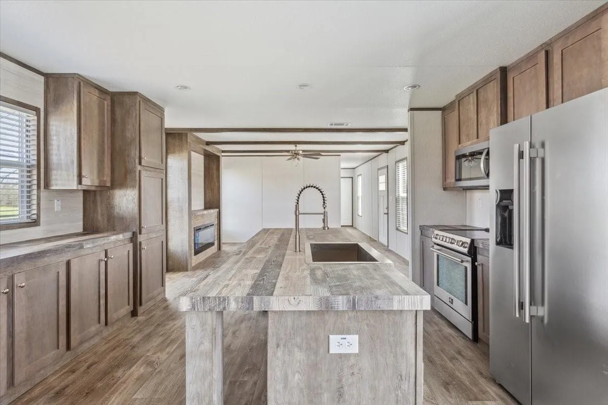 Mobile Home For Sale in Limestone County , 138 PR 5493, Mexia, Texas 76667, 3 Bedroom, 2 Bathroom, Garage spaces, 1,191 Sqft, built in 2026, Price $149,997, mls#21237893, Real Estate Agent in Mexia, Homes For Sale in Limestone county, Homes For Sale in Mexia, Realtor in Mexia Texas, Real Estate Brokerage Independent Realty Texas, Luminita Cordes Realtor