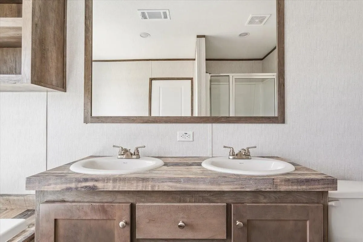 Mobile Home For Sale in Limestone County , 138 PR 5493, Mexia, Texas 76667, 3 Bedroom, 2 Bathroom, Garage spaces, 1,191 Sqft, built in 2026, Price $149,997, mls#21237893, Real Estate Agent in Mexia, Homes For Sale in Limestone county, Homes For Sale in Mexia, Realtor in Mexia Texas, Real Estate Brokerage Independent Realty Texas, Luminita Cordes Realtor