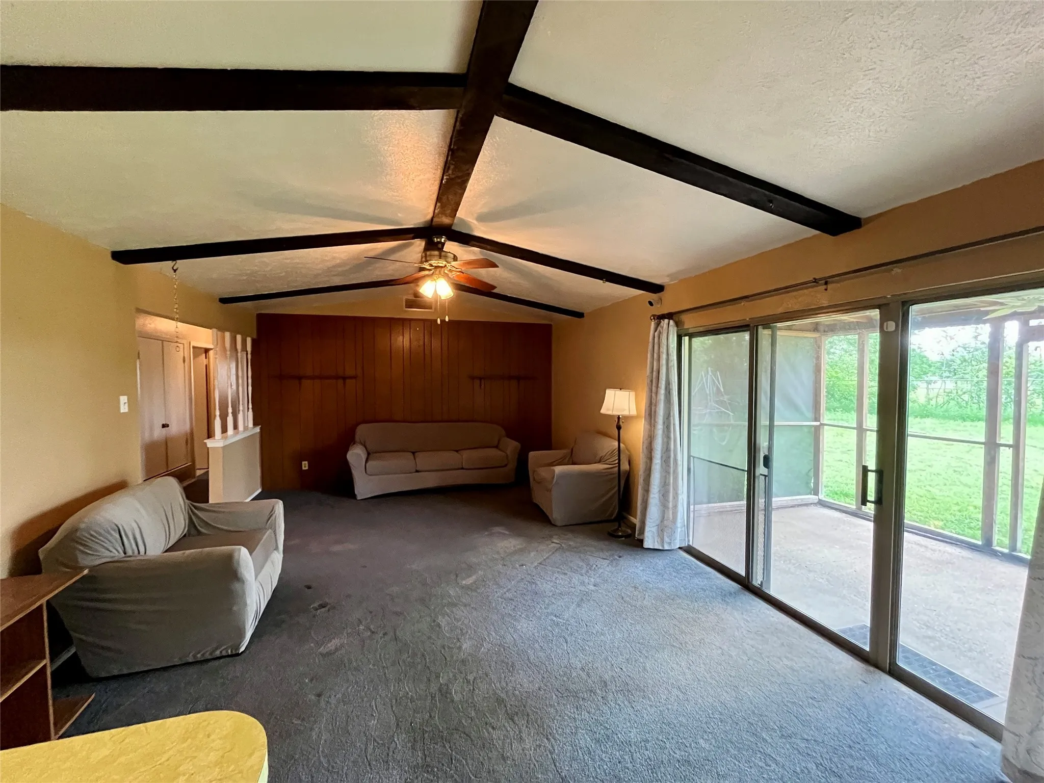 Single Family Residence For Sale in Dallas County , 858 Lexington Drive, Lancaster, Texas 75134, 3 Bedrooms, 2 Bathrooms, 2 Garage spaces, 1,308 Sqft, built in 1970, Preowned, Price $195,000, mls#21237639, Real Estate Agent in Lancaster, Homes For Sale in Dallas county, Homes For Sale in Lancaster, Realtor in Lancaster Texas, Real Estate Brokerage Independent Realty Texas, Luminita Cordes Realtor