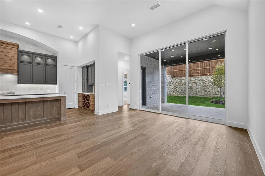 Single Family Residence For Sale in Parker County , 2532 Yellow Yucca Lane, Aledo, Texas 76008, 4 Bedroom, 4 Bathroom, 3 Garage spaces, 3,002 Sqft, built in 2026, New Construction - Incomplete, mls#21237051, Real Estate Agent in Aledo, Homes For Sale in Parker county, Homes For Sale in Aledo, Realtor in Aledo Texas, Real Estate Brokerage Independent Realty Texas, Luminita Cordes Realtor