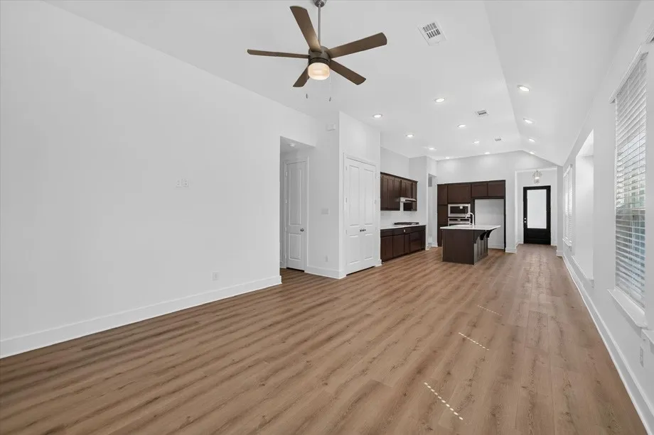 Single Family Residence For Sale in Tarrant County , 1653 Cornwall Avenue, Fort Worth, Texas 76052, 3 Bedroom, 2 Bathroom, 2 Garage spaces, 1,612 Sqft, built in 2026, New Construction - Incomplete, mls#21237056, Real Estate Agent in Fort Worth, Homes For Sale in Tarrant county, Homes For Sale in Fort Worth, Realtor in Fort Worth Texas, Real Estate Brokerage Independent Realty Texas, Luminita Cordes Realtor