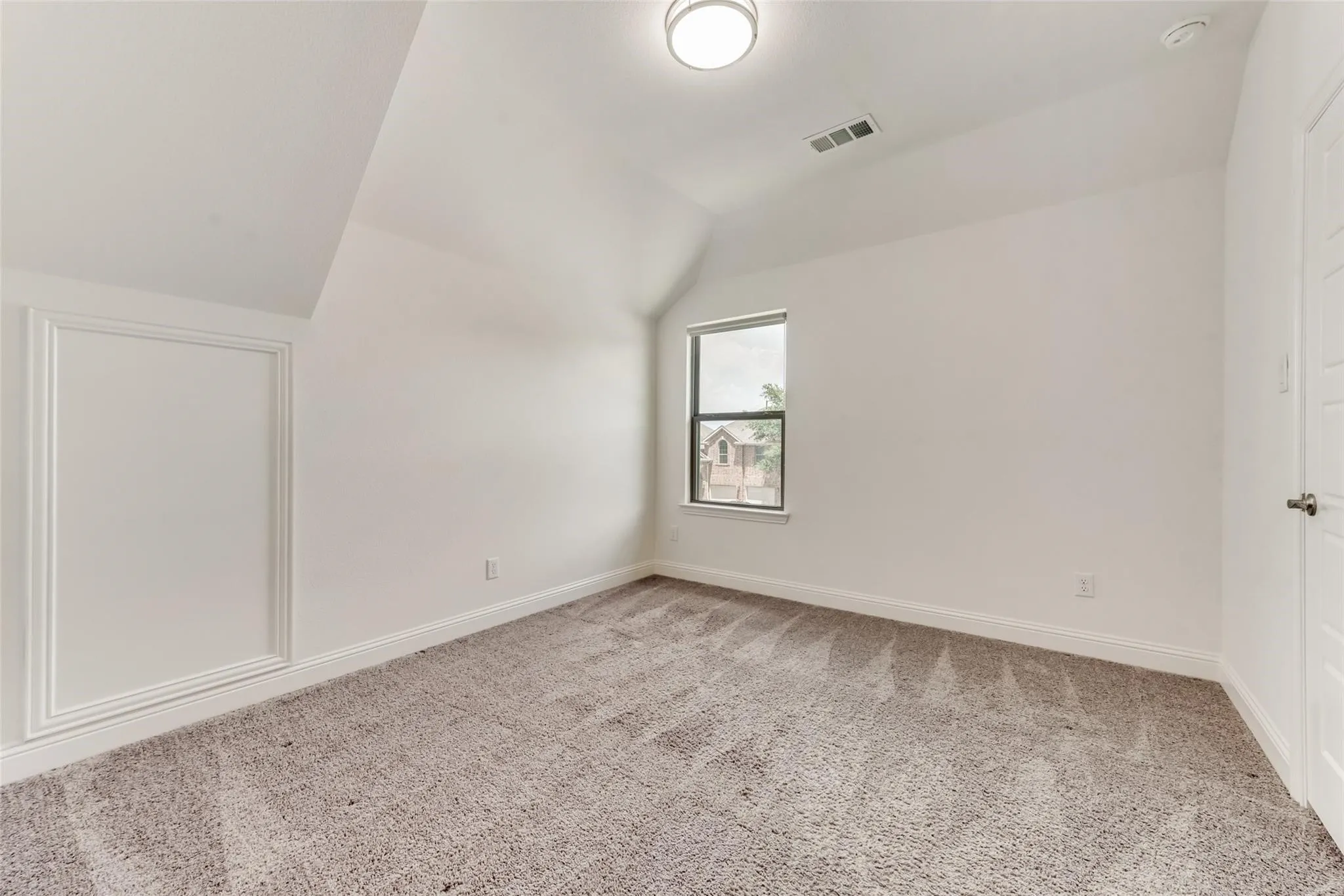 Single Family Residence For Rent in Collin County , 4601 Parkridge Drive, Plano, Texas 75024, 5 Bedrooms, 5 Bathrooms, 2 Garage spaces, 3,397 Sqft, built in 2022, Preowned, Price $4,500, mls#21238118, Real Estate Agent in Plano, Homes For Rent in Collin county, Homes For Rent in Plano, Realtor in Plano Texas, Real Estate Brokerage Independent Realty Texas, Luminita Cordes Realtor