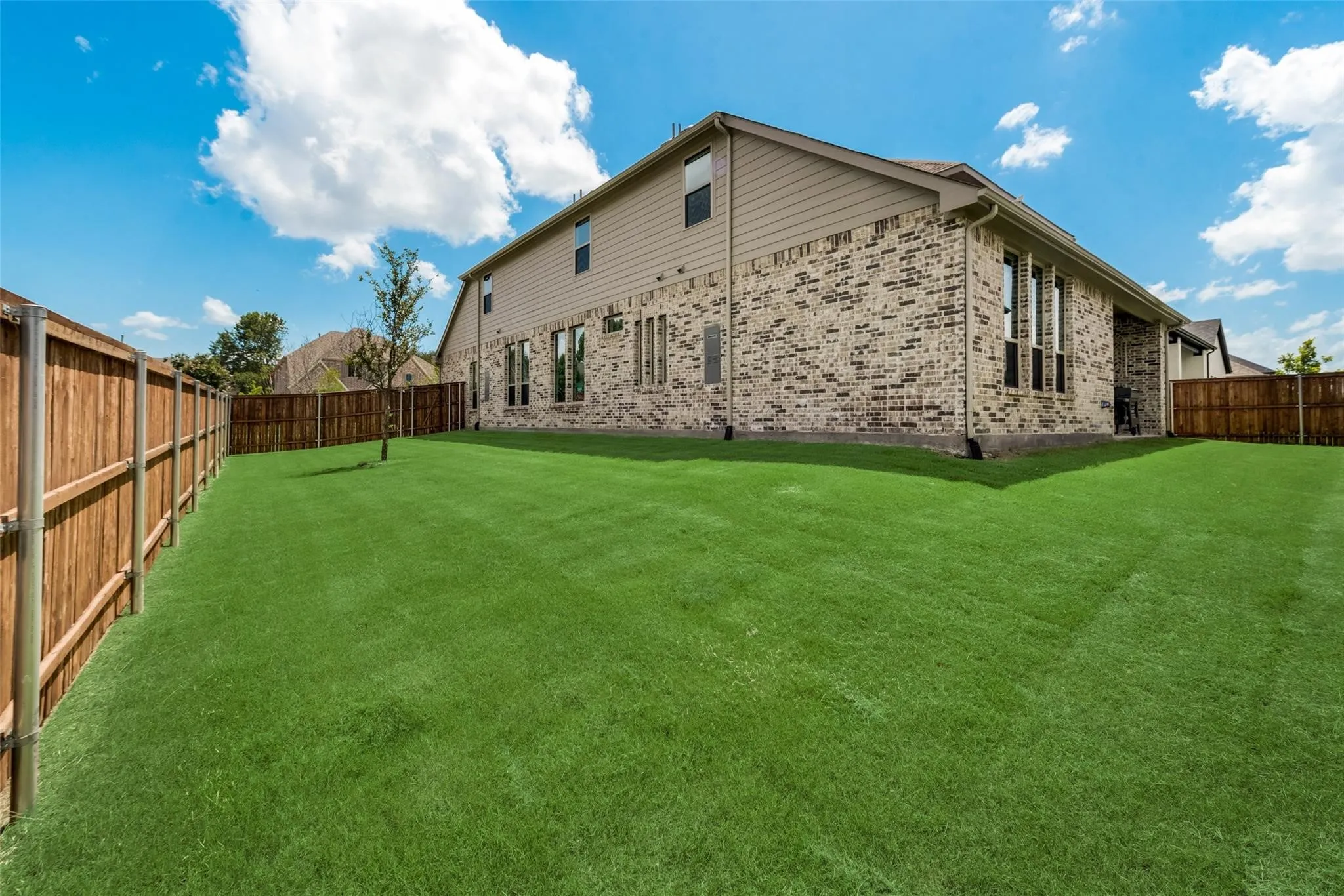 Single Family Residence For Rent in Collin County , 4601 Parkridge Drive, Plano, Texas 75024, 5 Bedrooms, 5 Bathrooms, 2 Garage spaces, 3,397 Sqft, built in 2022, Preowned, Price $4,500, mls#21238118, Real Estate Agent in Plano, Homes For Rent in Collin county, Homes For Rent in Plano, Realtor in Plano Texas, Real Estate Brokerage Independent Realty Texas, Luminita Cordes Realtor