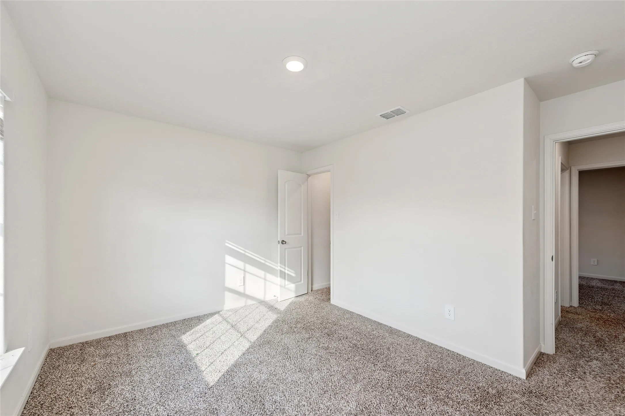 Single Family Residence For Sale in Kaufman County , 3094 Chillingham Drive, Forney, Texas 75126, 3 Bedroom, 2 Bathroom, 2 Garage spaces, 1,608 Sqft, built in 2022, mls#21238130, Real Estate Agent in Forney, Homes For Sale in Kaufman county, Homes For Sale in Forney, Realtor in Forney Texas, Real Estate Brokerage Independent Realty Texas, Luminita Cordes Realtor