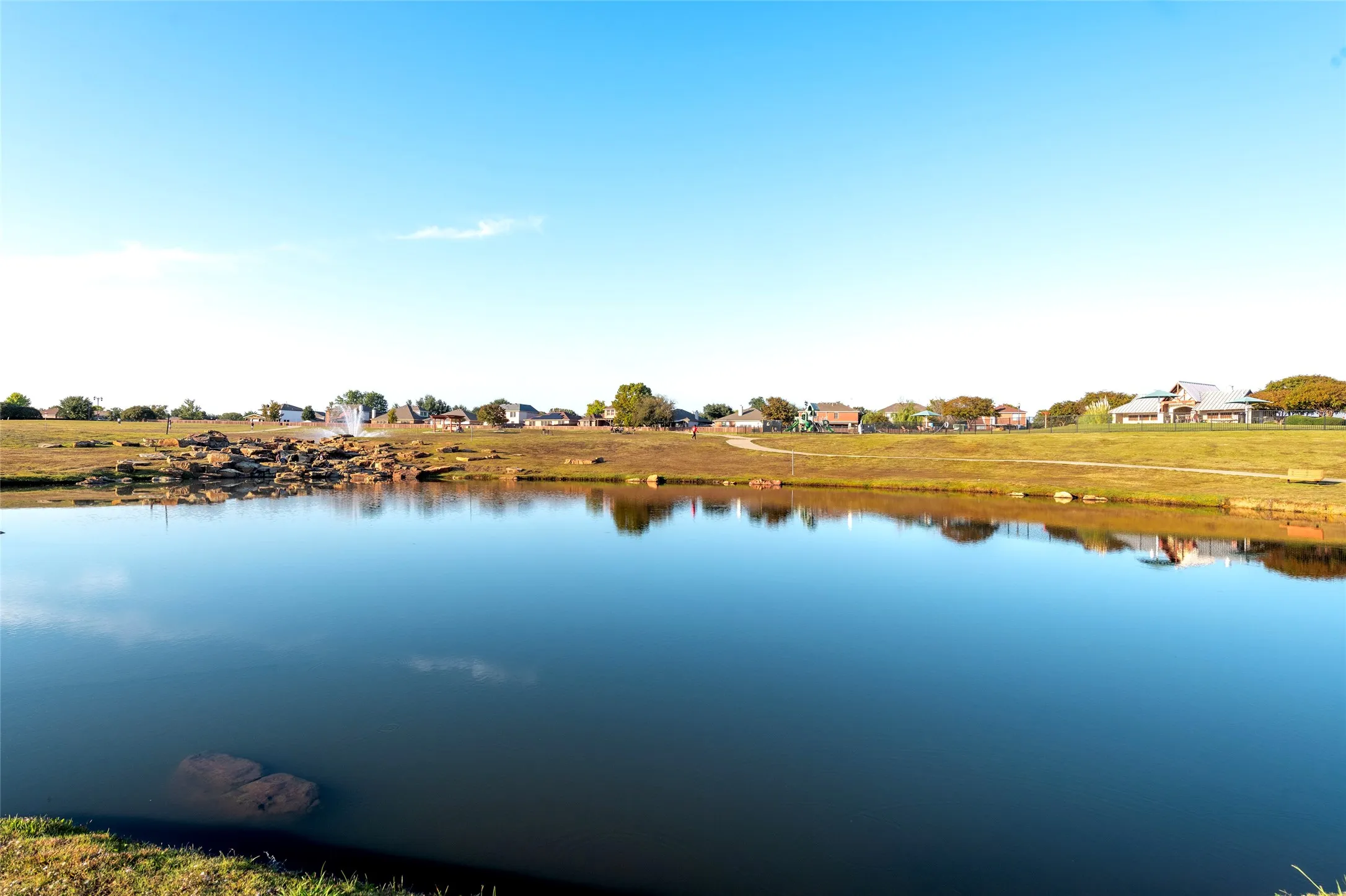 Single Family Residence For Sale in Kaufman County , 3094 Chillingham Drive, Forney, Texas 75126, 3 Bedroom, 2 Bathroom, 2 Garage spaces, 1,608 Sqft, built in 2022, mls#21238130, Real Estate Agent in Forney, Homes For Sale in Kaufman county, Homes For Sale in Forney, Realtor in Forney Texas, Real Estate Brokerage Independent Realty Texas, Luminita Cordes Realtor