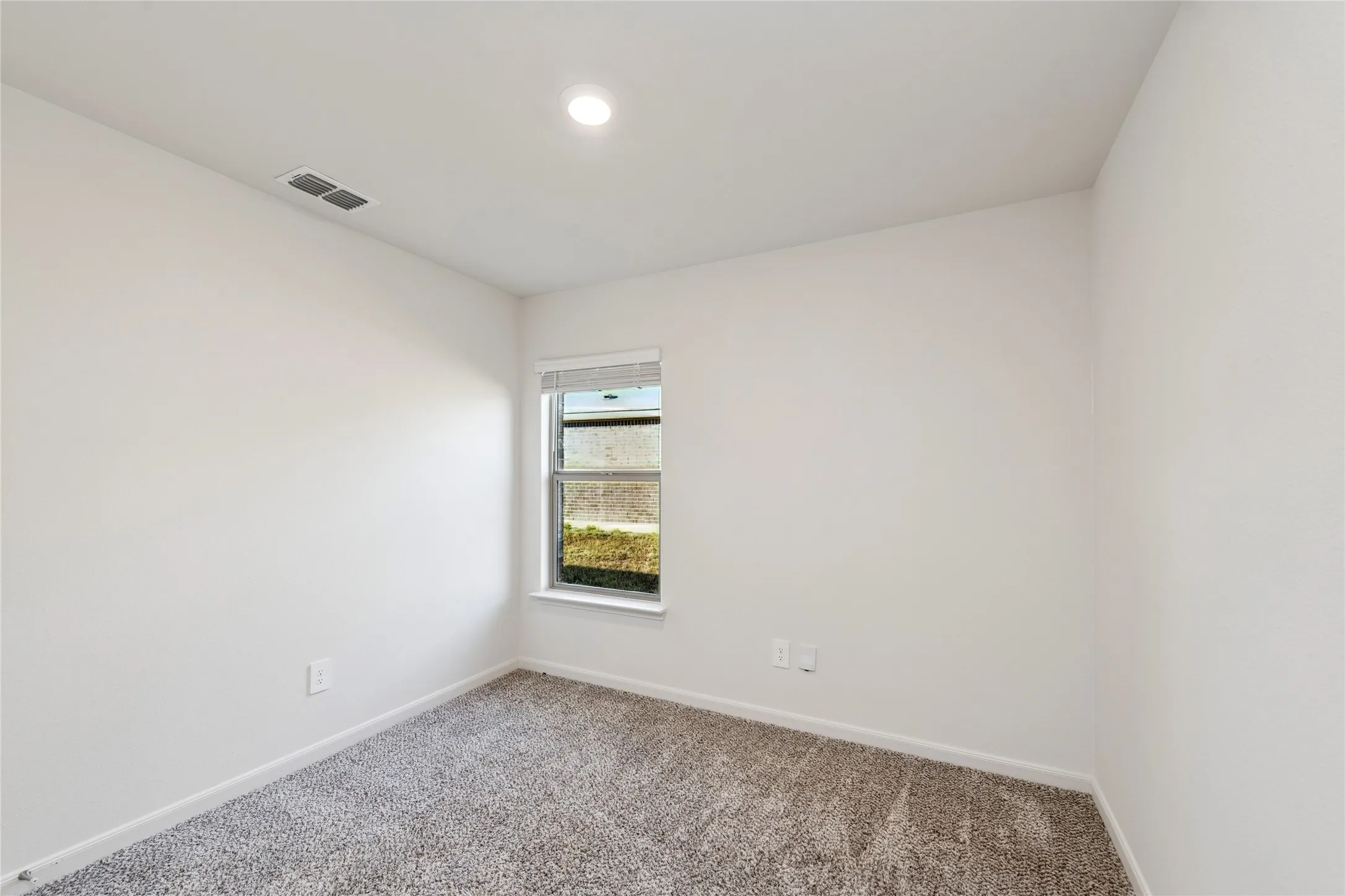 Single Family Residence For Sale in Kaufman County , 3094 Chillingham Drive, Forney, Texas 75126, 3 Bedroom, 2 Bathroom, 2 Garage spaces, 1,608 Sqft, built in 2022, mls#21238130, Real Estate Agent in Forney, Homes For Sale in Kaufman county, Homes For Sale in Forney, Realtor in Forney Texas, Real Estate Brokerage Independent Realty Texas, Luminita Cordes Realtor