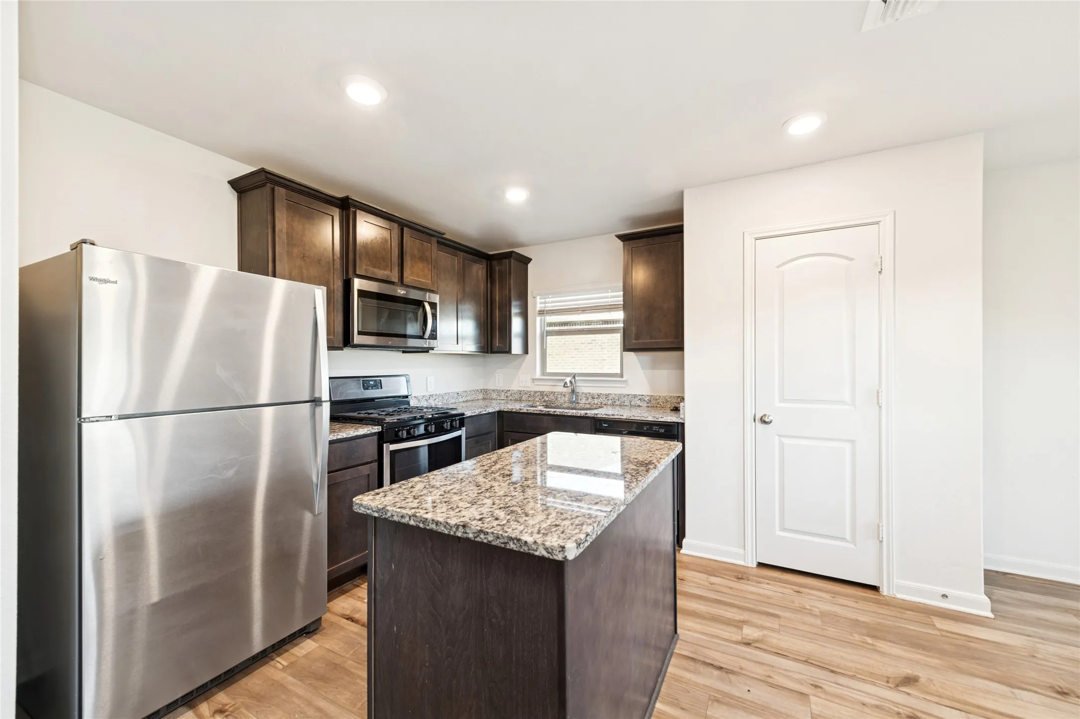 Single Family Residence For Sale in Kaufman County , 3094 Chillingham Drive, Forney, Texas 75126, 3 Bedroom, 2 Bathroom, 2 Garage spaces, 1,608 Sqft, built in 2022, mls#21238130, Real Estate Agent in Forney, Homes For Sale in Kaufman county, Homes For Sale in Forney, Realtor in Forney Texas, Real Estate Brokerage Independent Realty Texas, Luminita Cordes Realtor