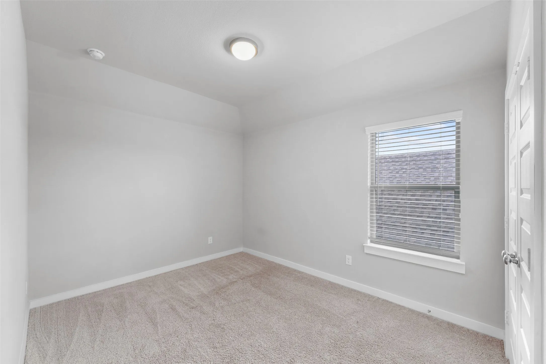 Single Family Residence For Sale in Kaufman County , 124 Mandarin Street, Forney, Texas 75126, 4 Bedroom, 3 Bathroom, 2 Garage spaces, 2,386 Sqft, built in 2022, Price $323,900, mls#21227639, Real Estate Agent in Forney, Homes For Sale in Kaufman county, Homes For Sale in Forney, Realtor in Forney Texas, Real Estate Brokerage Independent Realty Texas, Luminita Cordes Realtor