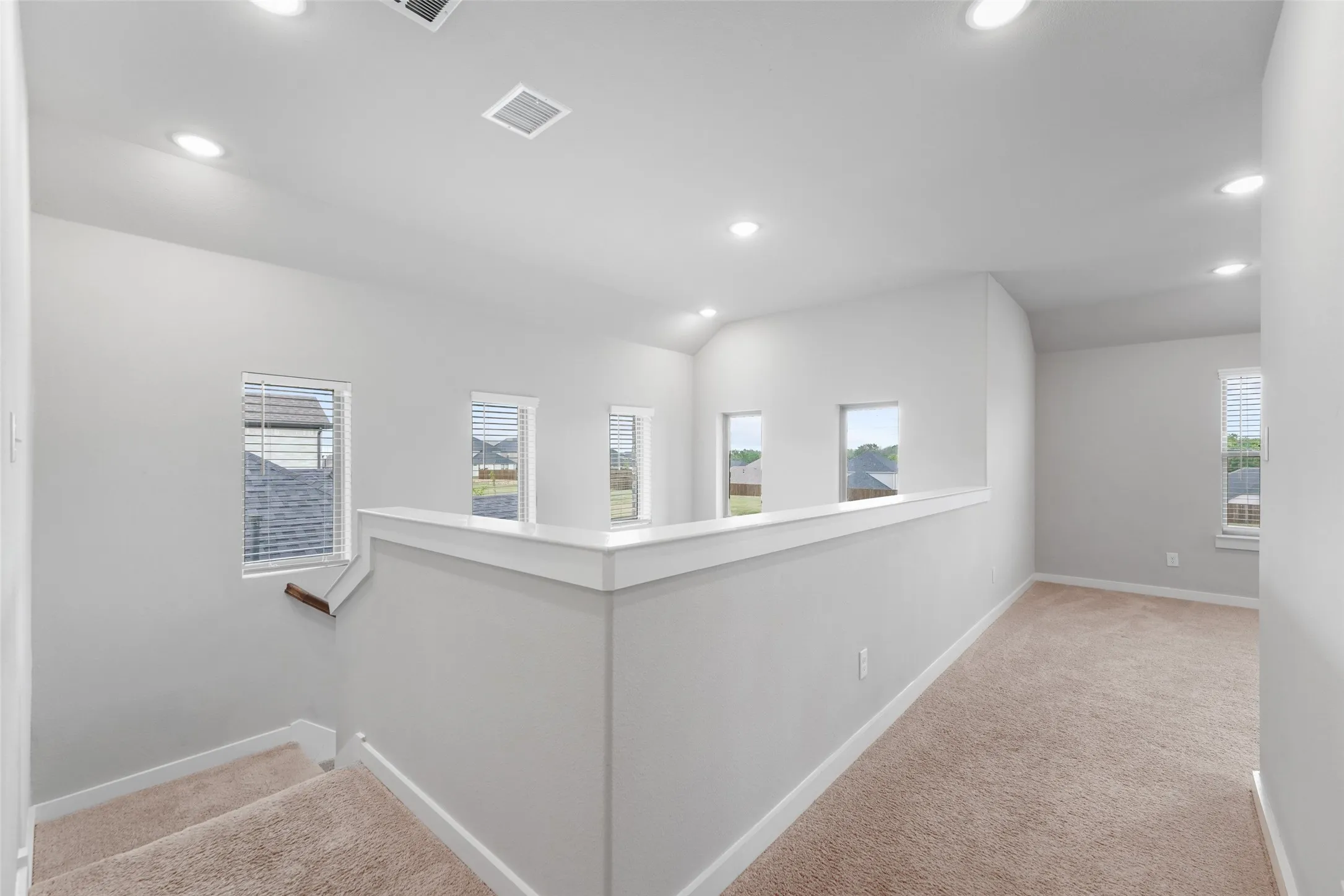 Single Family Residence For Sale in Kaufman County , 124 Mandarin Street, Forney, Texas 75126, 4 Bedroom, 3 Bathroom, 2 Garage spaces, 2,386 Sqft, built in 2022, Price $323,900, mls#21227639, Real Estate Agent in Forney, Homes For Sale in Kaufman county, Homes For Sale in Forney, Realtor in Forney Texas, Real Estate Brokerage Independent Realty Texas, Luminita Cordes Realtor
