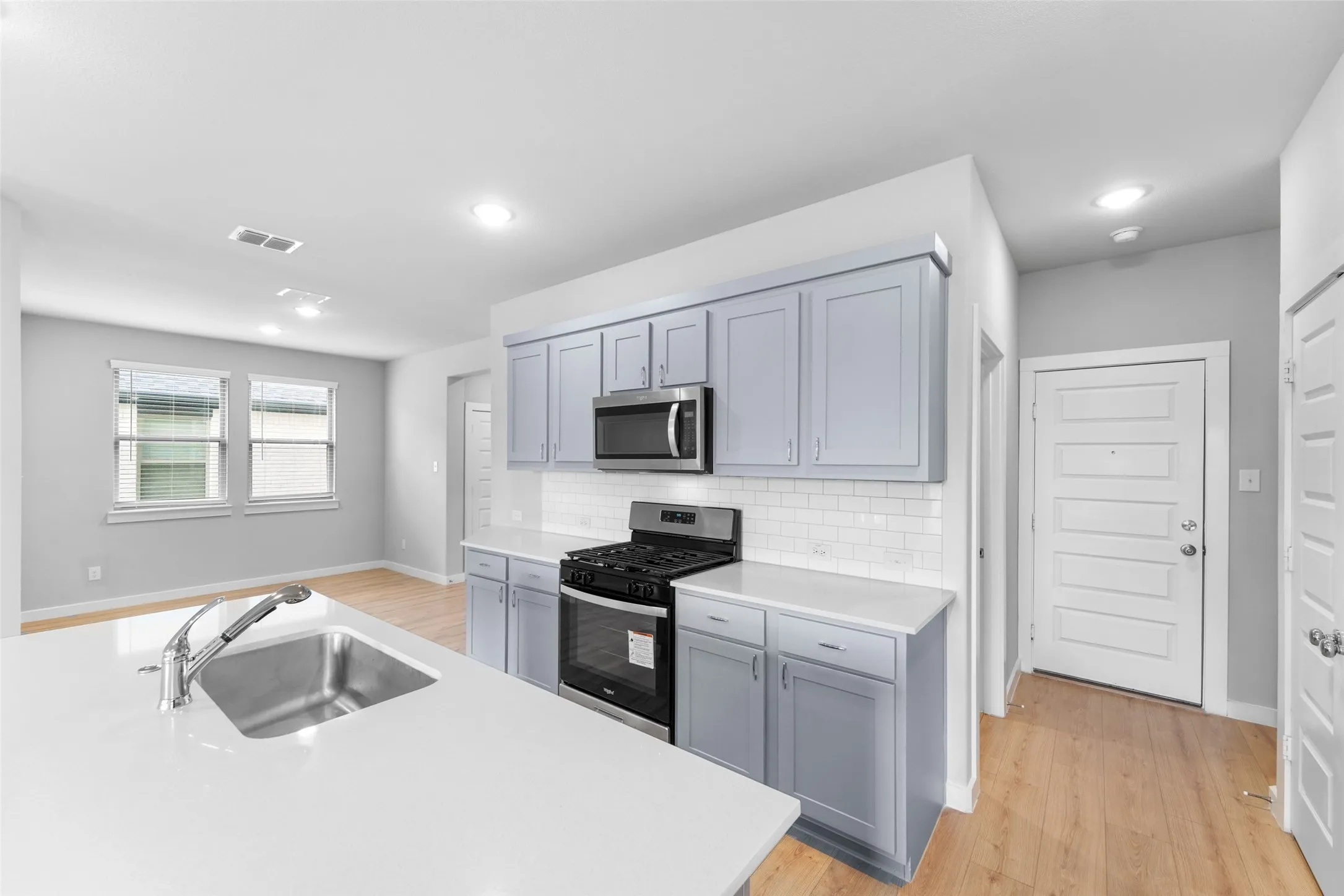 Single Family Residence For Sale in Kaufman County , 124 Mandarin Street, Forney, Texas 75126, 4 Bedroom, 3 Bathroom, 2 Garage spaces, 2,386 Sqft, built in 2022, Price $323,900, mls#21227639, Real Estate Agent in Forney, Homes For Sale in Kaufman county, Homes For Sale in Forney, Realtor in Forney Texas, Real Estate Brokerage Independent Realty Texas, Luminita Cordes Realtor