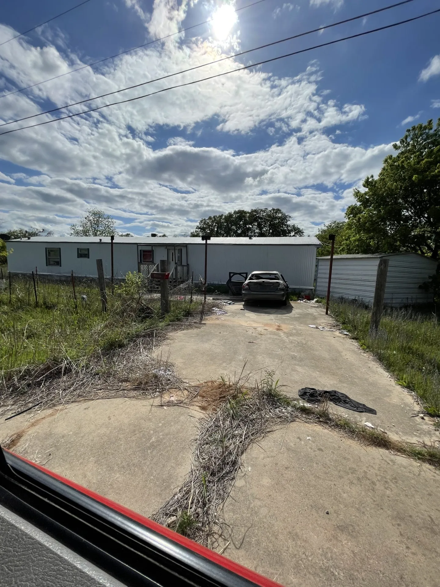 MOBILE  HOME SELLER IS KEEPING