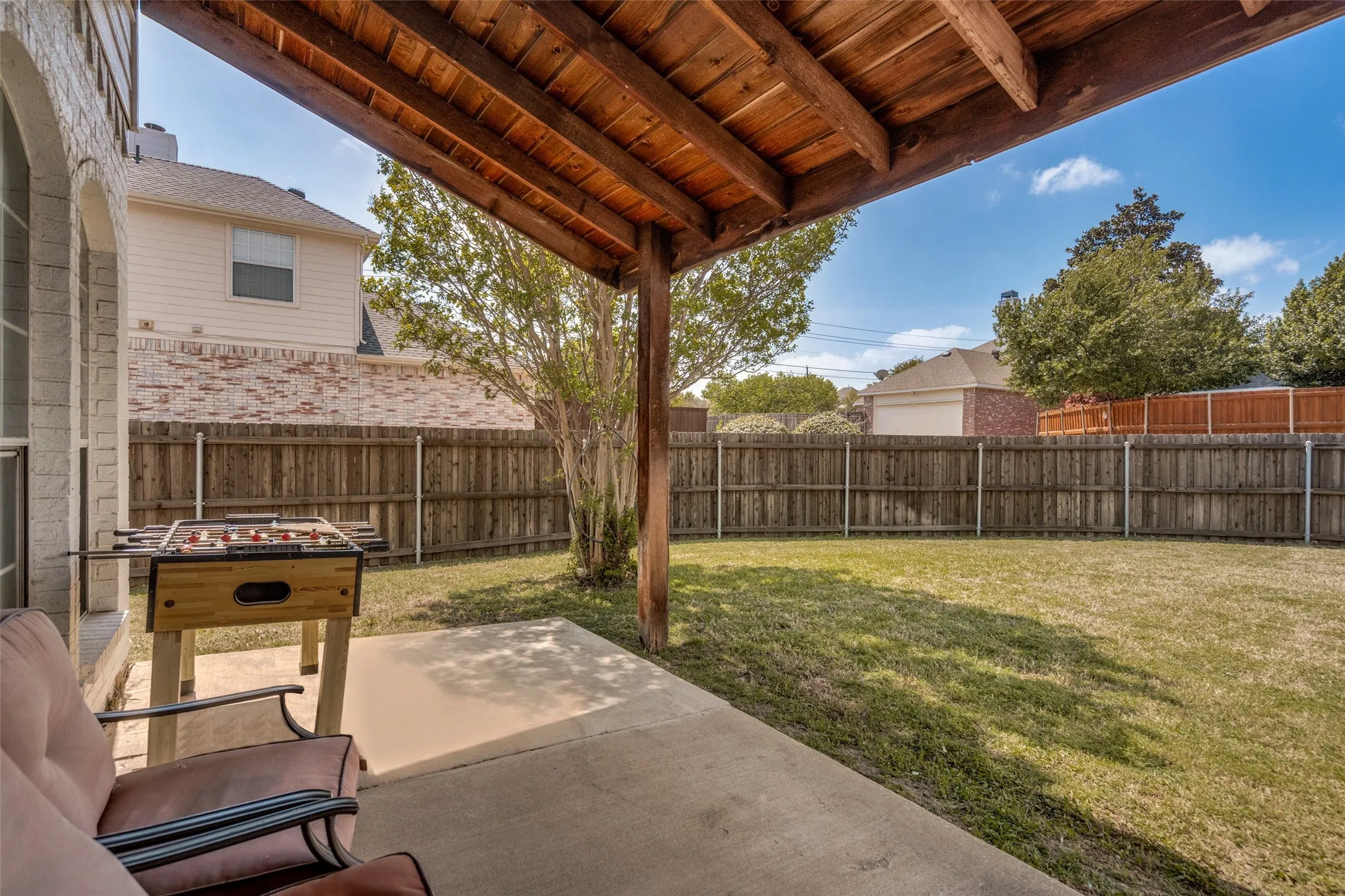 Single Family Residence For Sale in Collin County , 8005 Alderwood Place, Plano, Texas 75025, 4 Bedroom, 3 Bathroom, 2 Garage spaces, 2,686 Sqft, built in 1996, Preowned, mls#21238127, Real Estate Agent in Plano, Homes For Sale in Collin county, Homes For Sale in Plano, Realtor in Plano Texas, Real Estate Brokerage Independent Realty Texas, Luminita Cordes Realtor