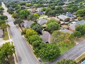 Single Family Residence For Sale in Collin County , 816 Autumn Lake Drive, Allen, Texas 75002, 4 Bedroom, 2 Bathroom, 2 Garage spaces, 2,240 Sqft, built in 1976, Preowned, mls#21237582, Real Estate Agent in Allen, Homes For Sale in Collin county, Homes For Sale in Allen, Realtor in Allen Texas, Real Estate Brokerage Independent Realty Texas, Luminita Cordes Realtor