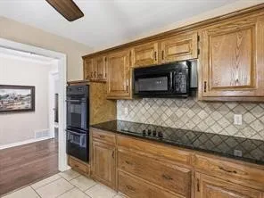 Single Family Residence For Sale in Collin County , 816 Autumn Lake Drive, Allen, Texas 75002, 4 Bedroom, 2 Bathroom, 2 Garage spaces, 2,240 Sqft, built in 1976, Preowned, mls#21237582, Real Estate Agent in Allen, Homes For Sale in Collin county, Homes For Sale in Allen, Realtor in Allen Texas, Real Estate Brokerage Independent Realty Texas, Luminita Cordes Realtor