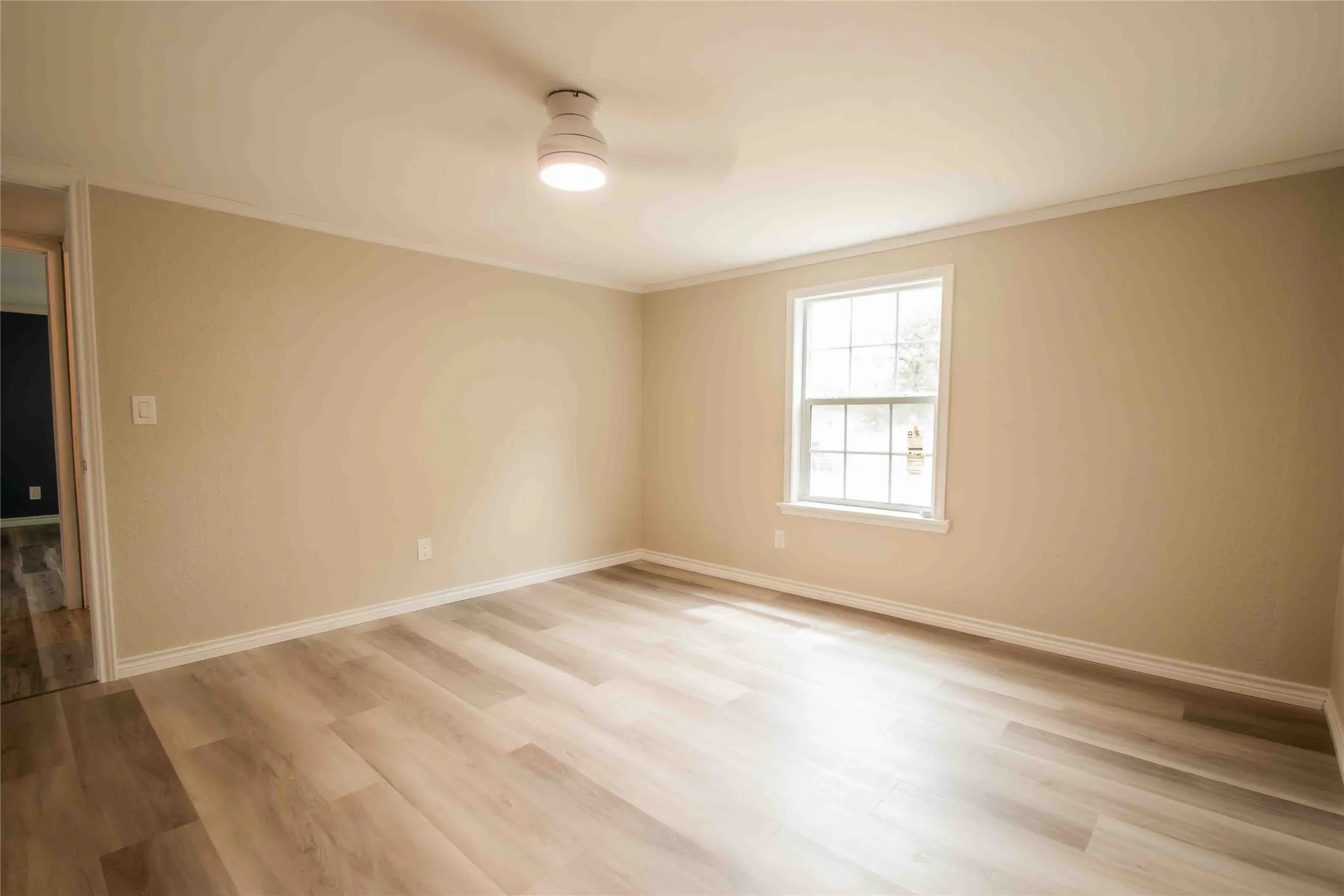 12x12 third bedroom