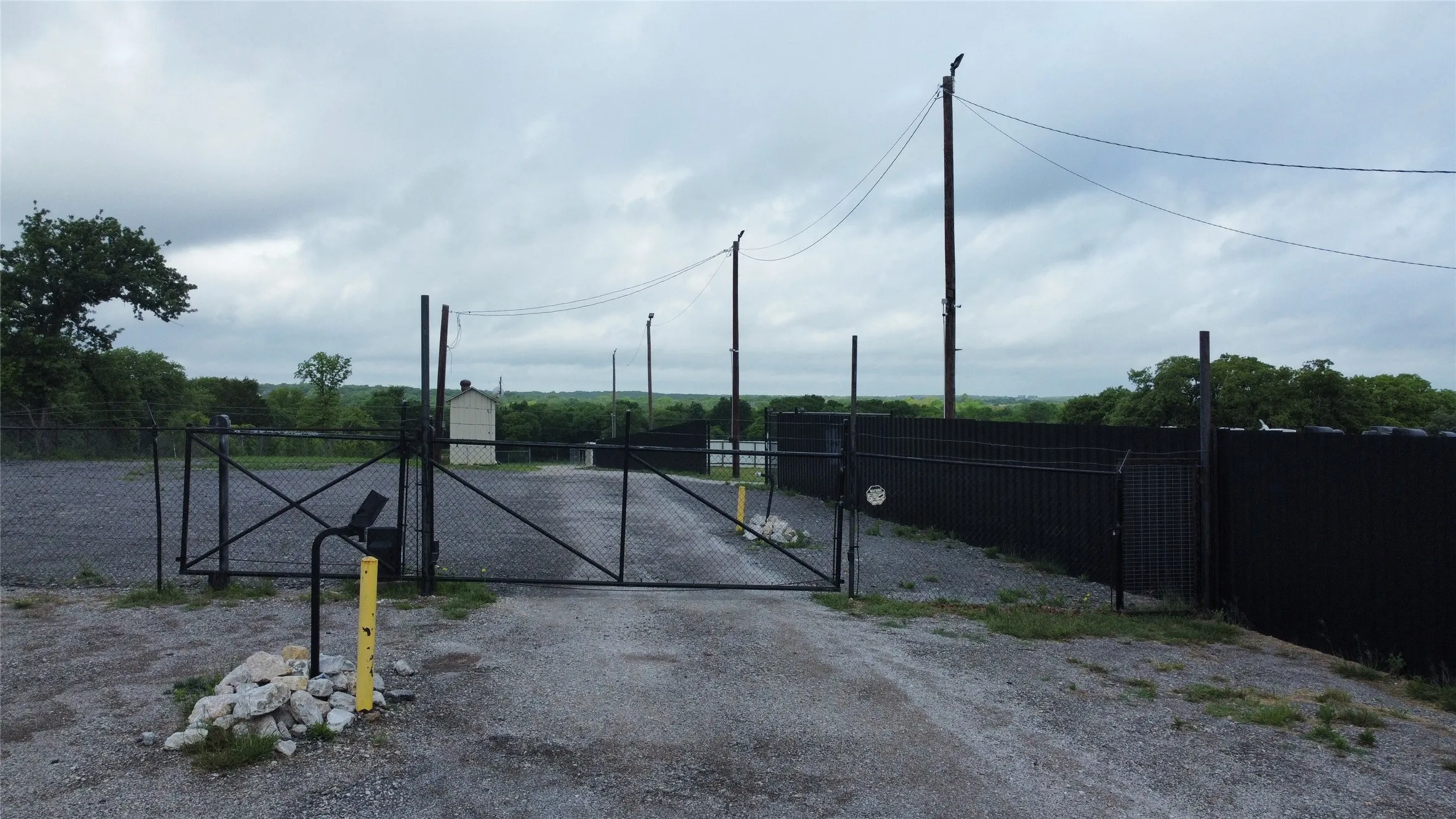 Industrial For Rent in Parker County , 13801 N Fm 730, Azle, Texas 76020, 0, 0, Garage spaces, 1,000 Sqft, built in 2023, Preowned, Price $4,700, mls#21232510, Real Estate Agent in Azle, Homes For Rent in Parker county, Homes For Rent in Azle, Realtor in Azle Texas, Real Estate Brokerage Independent Realty Texas, Luminita Cordes Realtor