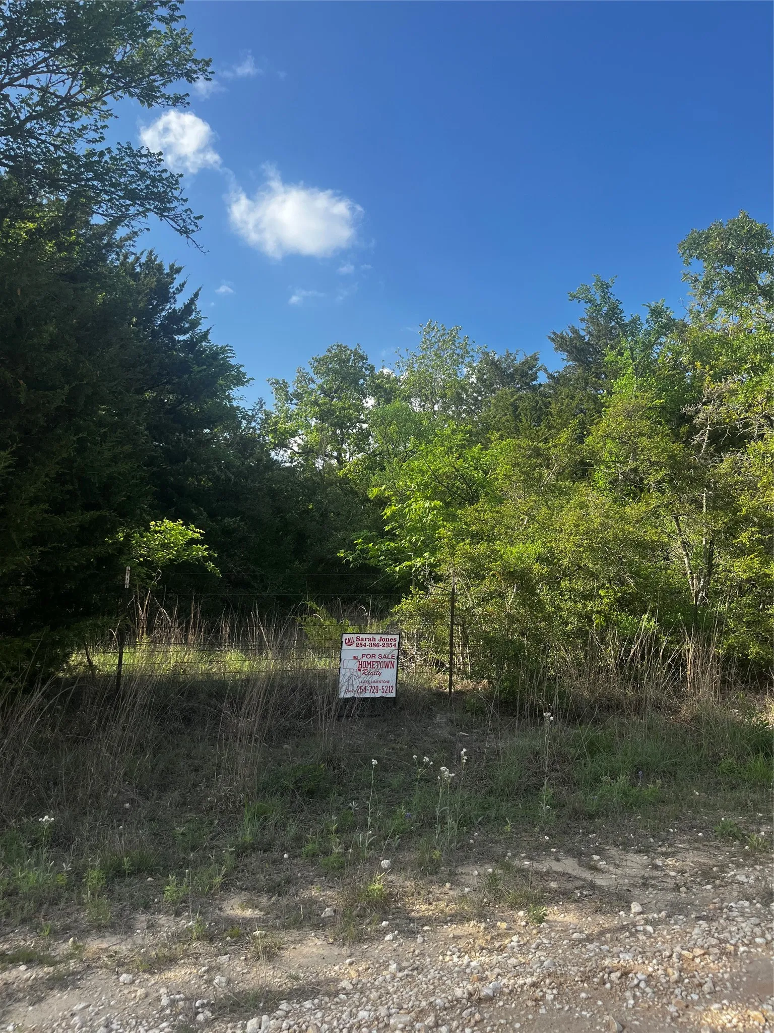 Front of property near PR 5787