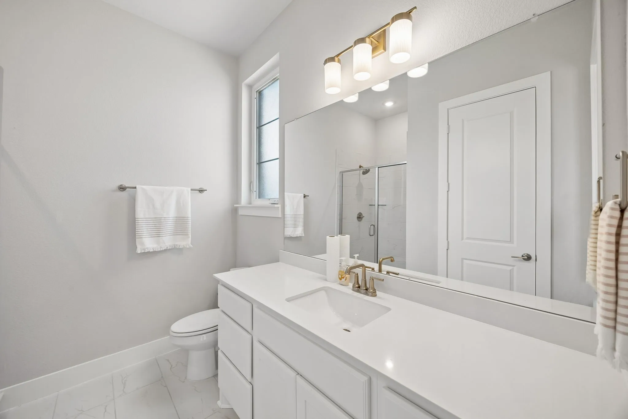 Townhouse For Sale in Denton County , 11895 Brubaker Drive, Frisco, Texas 75033, 4 Bedroom, 4 Bathroom, 2 Garage spaces, 2,712 Sqft, built in 2023, mls#21238496, Real Estate Agent in Frisco, Homes For Sale in Denton county, Homes For Sale in Frisco, Realtor in Frisco Texas, Real Estate Brokerage Independent Realty Texas, Luminita Cordes Realtor