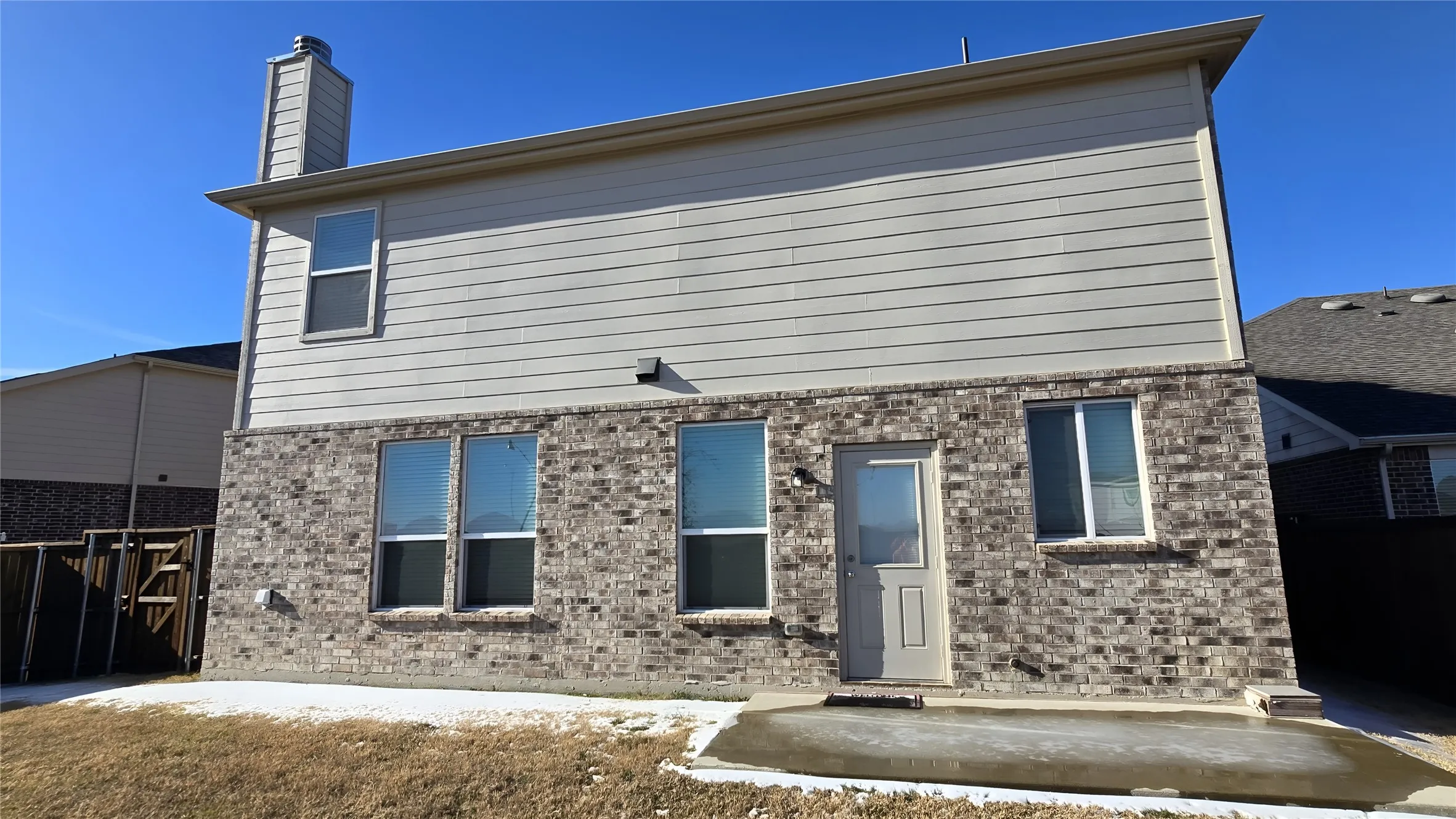 Single Family Residence For Sale in Collin County , 1995 Oriole Court, Princeton, Texas 75407, 4 Bedroom, 3 Bathroom, 2 Garage spaces, 2,617 Sqft, built in 2022, Preowned, mls#21238507, Real Estate Agent in Princeton, Homes For Sale in Collin county, Homes For Sale in Princeton, Realtor in Princeton Texas, Real Estate Brokerage Independent Realty Texas, Luminita Cordes Realtor