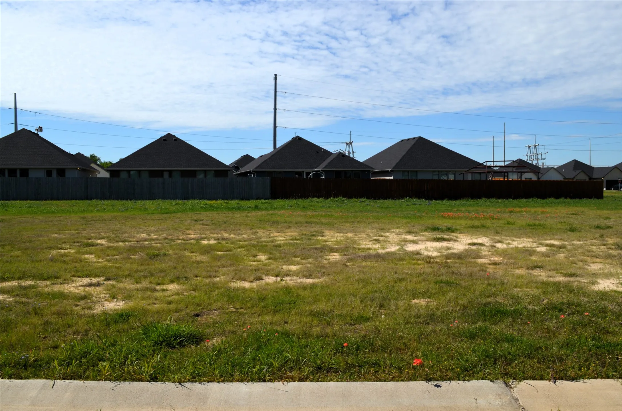 Unimproved Land For Sale in Kaufman County , 311 Preston Road, Mabank, Texas 75147, 0, 0, Garage spaces, 0 Sqft, built in 0, mls#21238574, Real Estate Agent in Mabank, Homes For Sale in Kaufman county, Homes For Sale in Mabank, Realtor in Mabank Texas, Real Estate Brokerage Independent Realty Texas, Luminita Cordes Realtor
