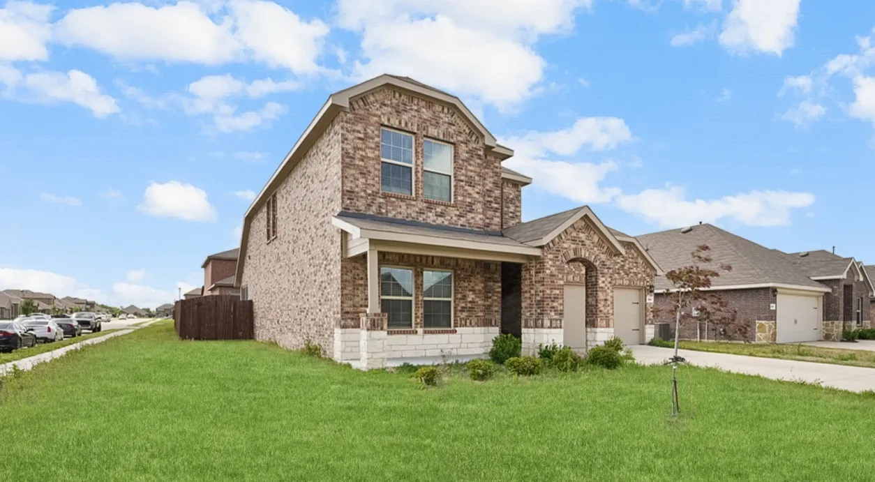 Single Family Residence For Rent in Hunt County , 205 Fieldtrail Lane, Caddo Mills, Texas 75135, 4 Bedroom, 3 Bathroom, 2 Garage spaces, 2,272 Sqft, built in 2023, Preowned, mls#21237317, Real Estate Agent in Caddo Mills, Homes For Rent in Hunt county, Homes For Rent in Caddo Mills, Realtor in Caddo Mills Texas, Real Estate Brokerage Independent Realty Texas, Luminita Cordes Realtor