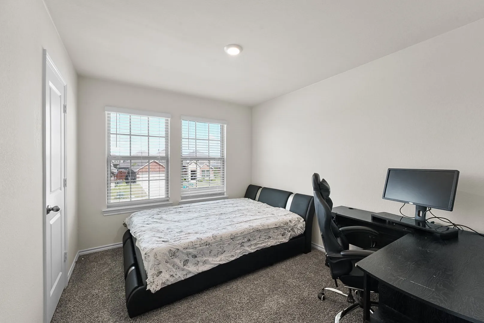 Single Family Residence For Rent in Hunt County , 205 Fieldtrail Lane, Caddo Mills, Texas 75135, 4 Bedroom, 3 Bathroom, 2 Garage spaces, 2,272 Sqft, built in 2023, Preowned, mls#21237317, Real Estate Agent in Caddo Mills, Homes For Rent in Hunt county, Homes For Rent in Caddo Mills, Realtor in Caddo Mills Texas, Real Estate Brokerage Independent Realty Texas, Luminita Cordes Realtor